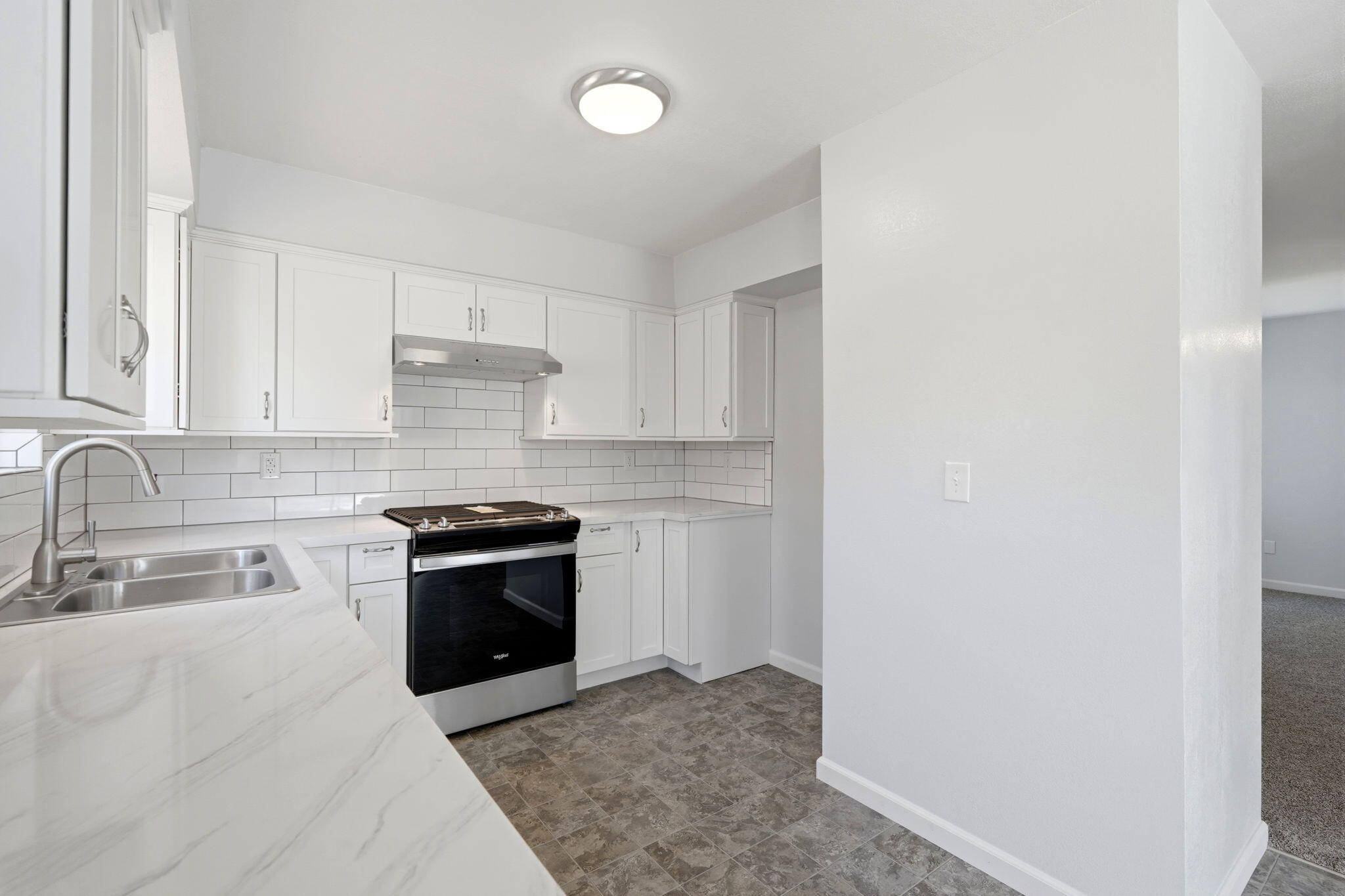 1621 W Westfield Ave, Porterville, CA 93257