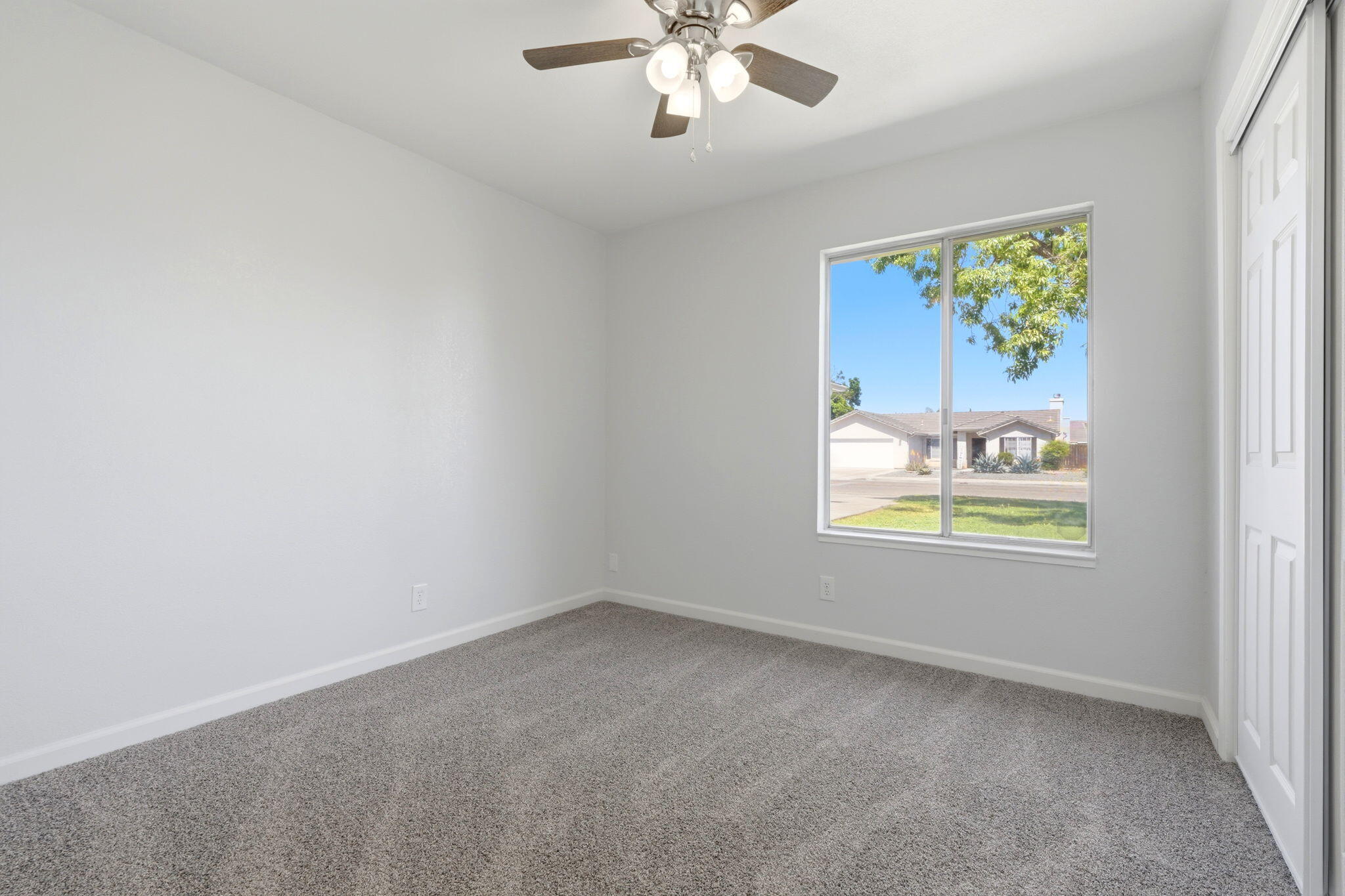 1621 W Westfield Ave, Porterville, CA 93257