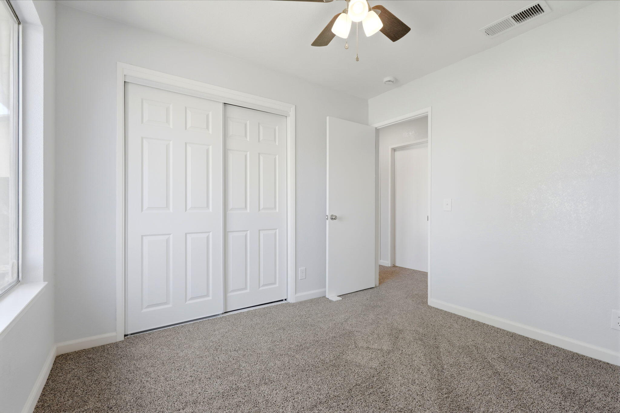 1621 W Westfield Ave, Porterville, CA 93257