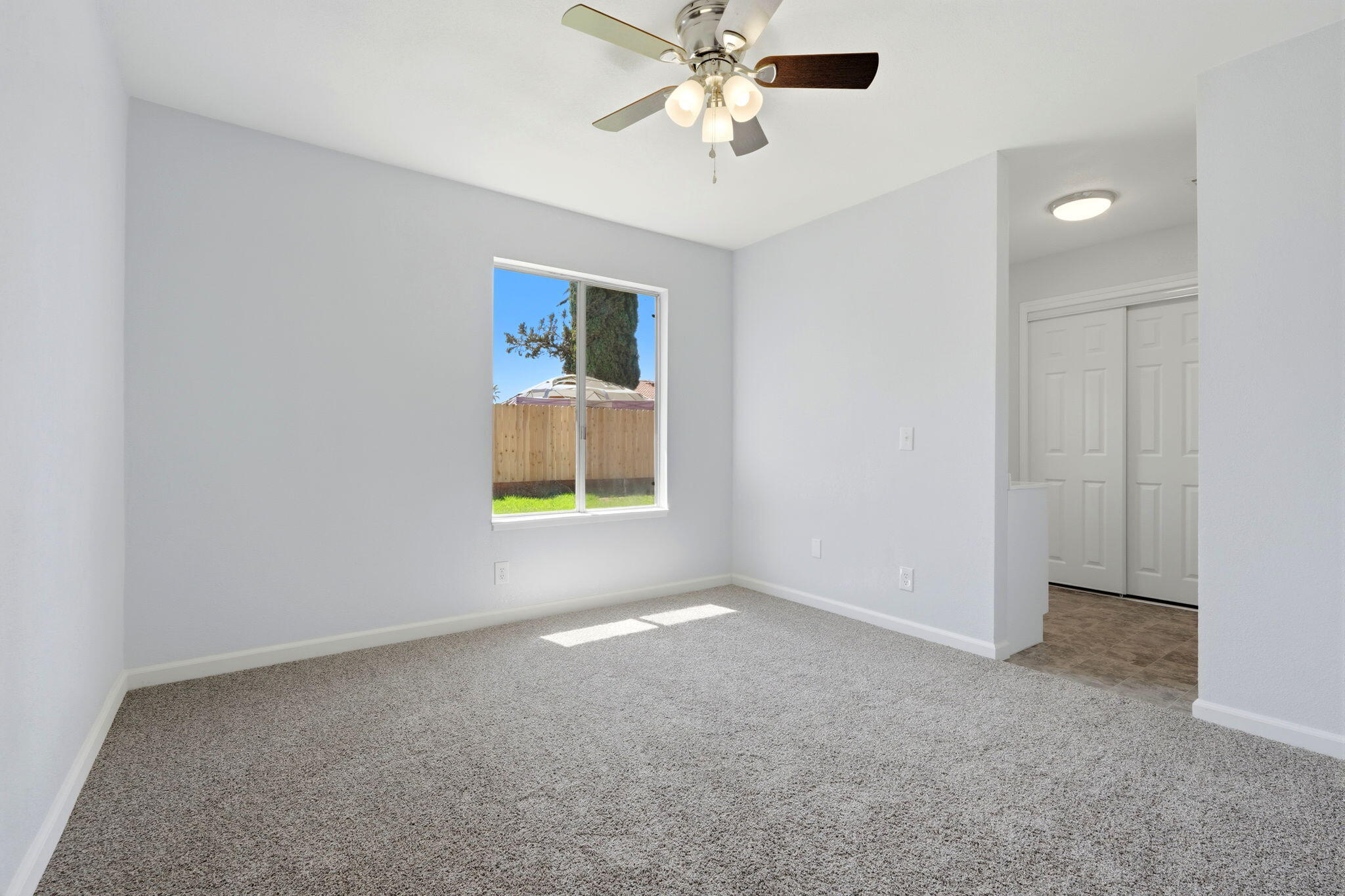 1621 W Westfield Ave, Porterville, CA 93257