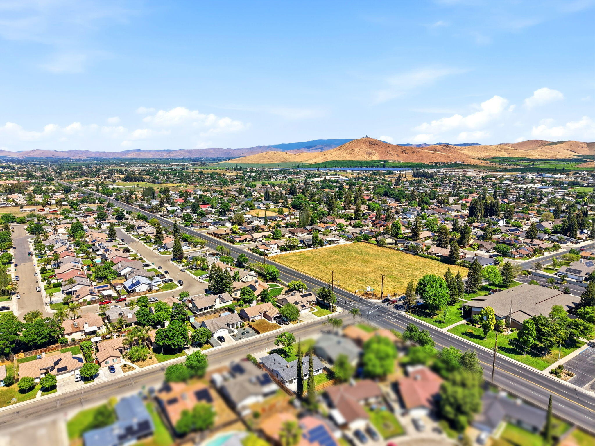 1621 W Westfield Ave, Porterville, CA 93257