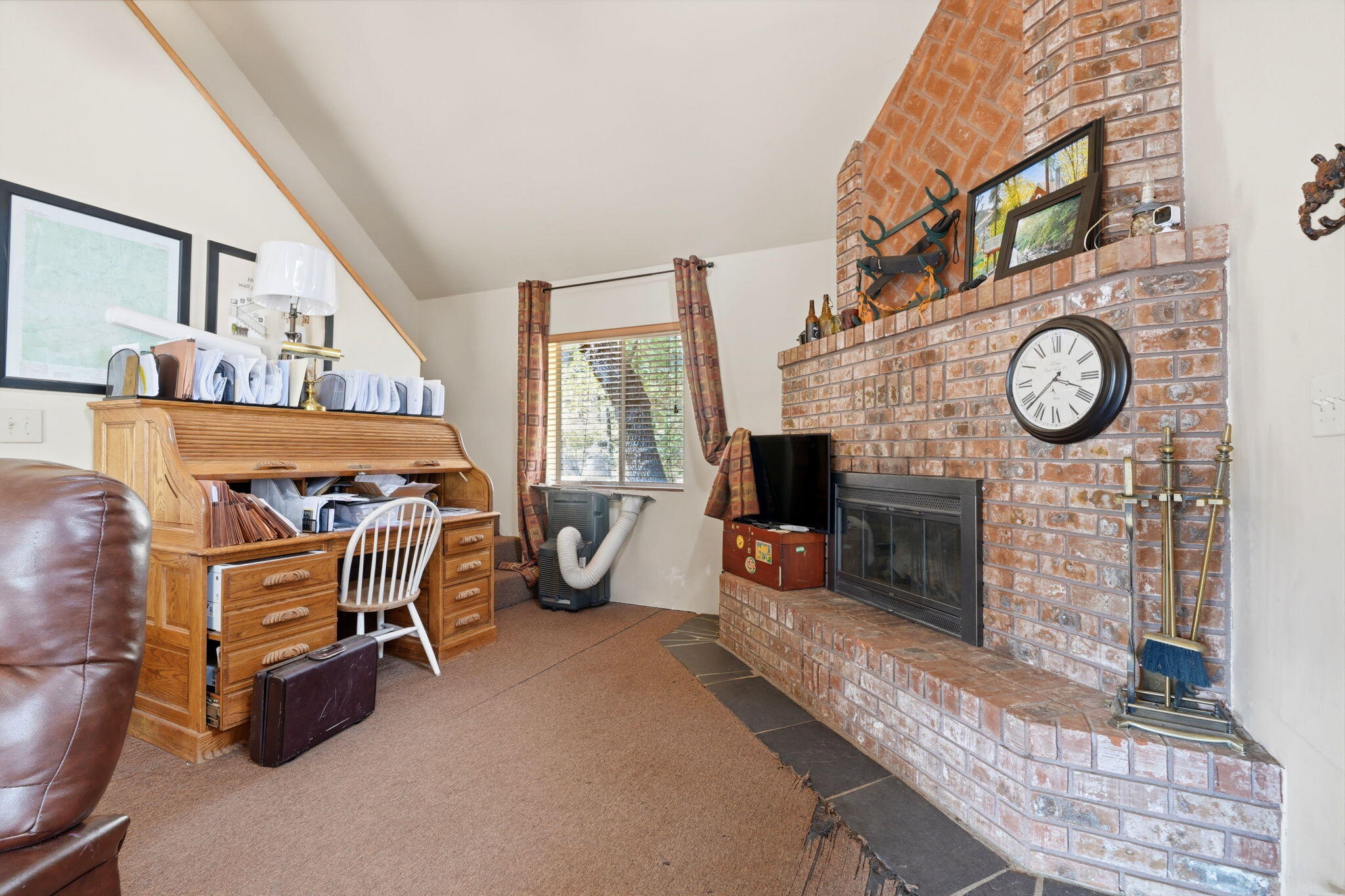 1900 Flynn Dr, Springville, CA 93265