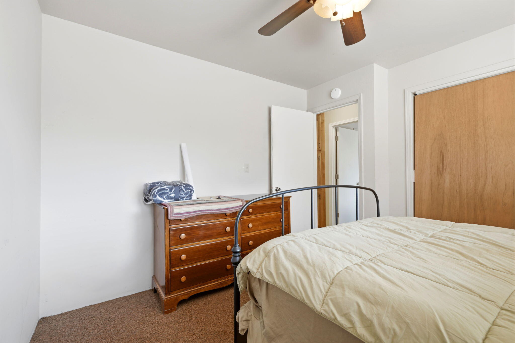 1900 Flynn Dr, Springville, CA 93265