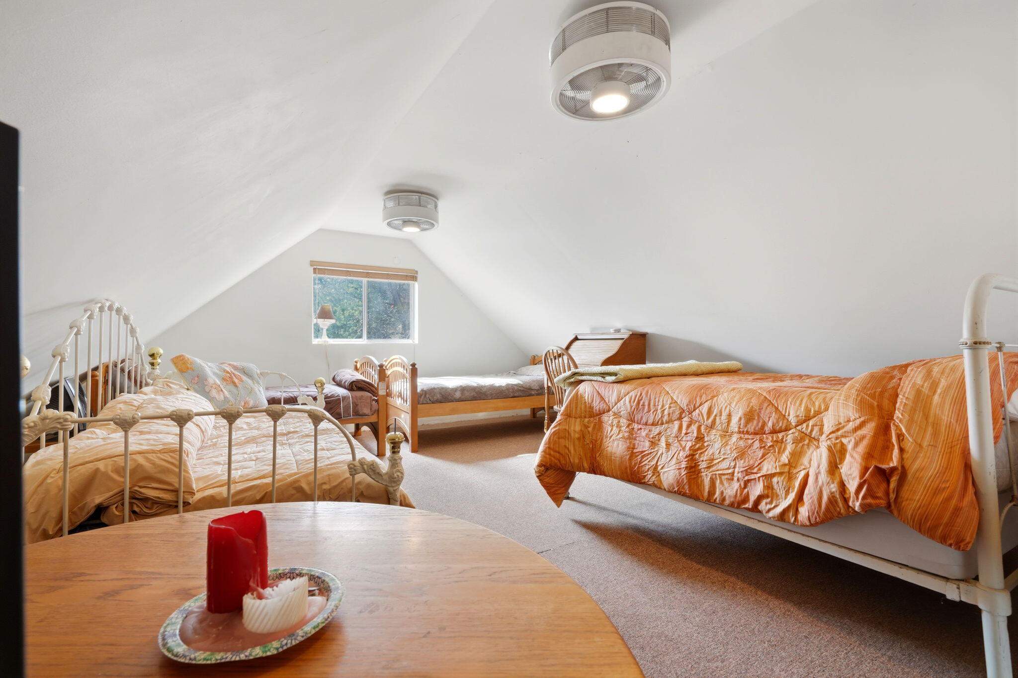 1900 Flynn Dr, Springville, CA 93265