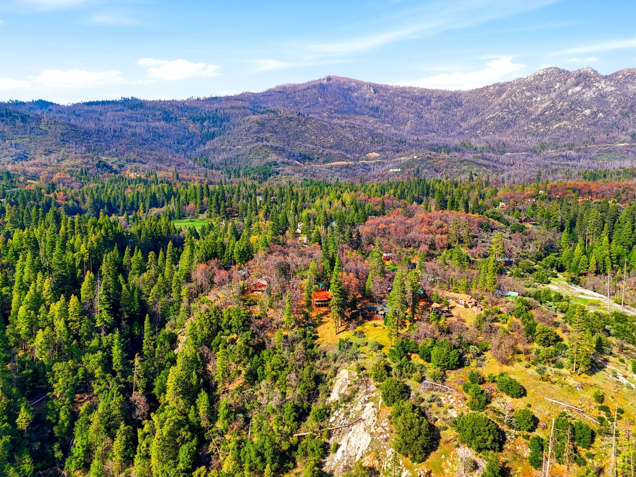 1900 Flynn Dr, Springville, CA 93265