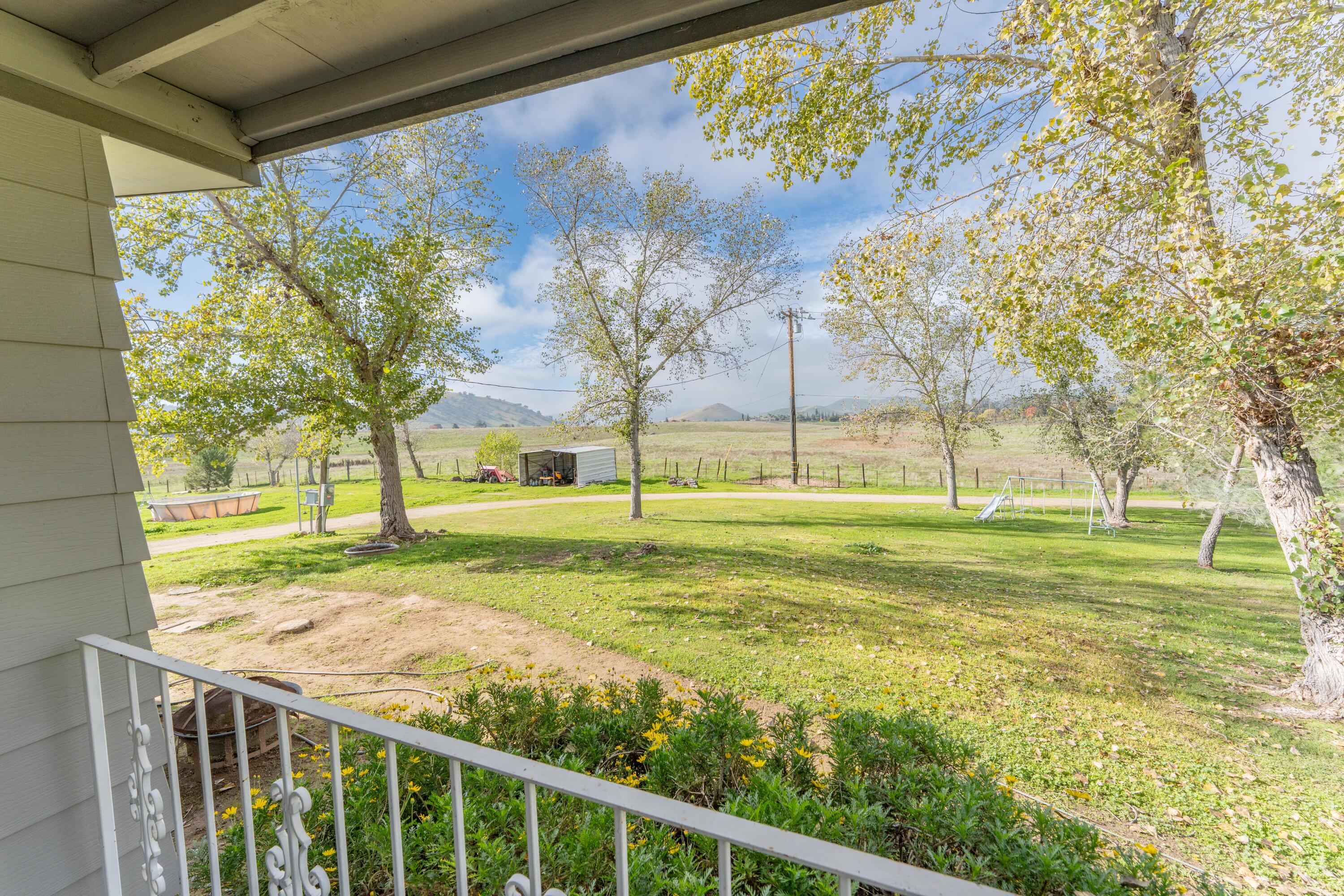 32267 Avenue 176, Springville, CA 93265