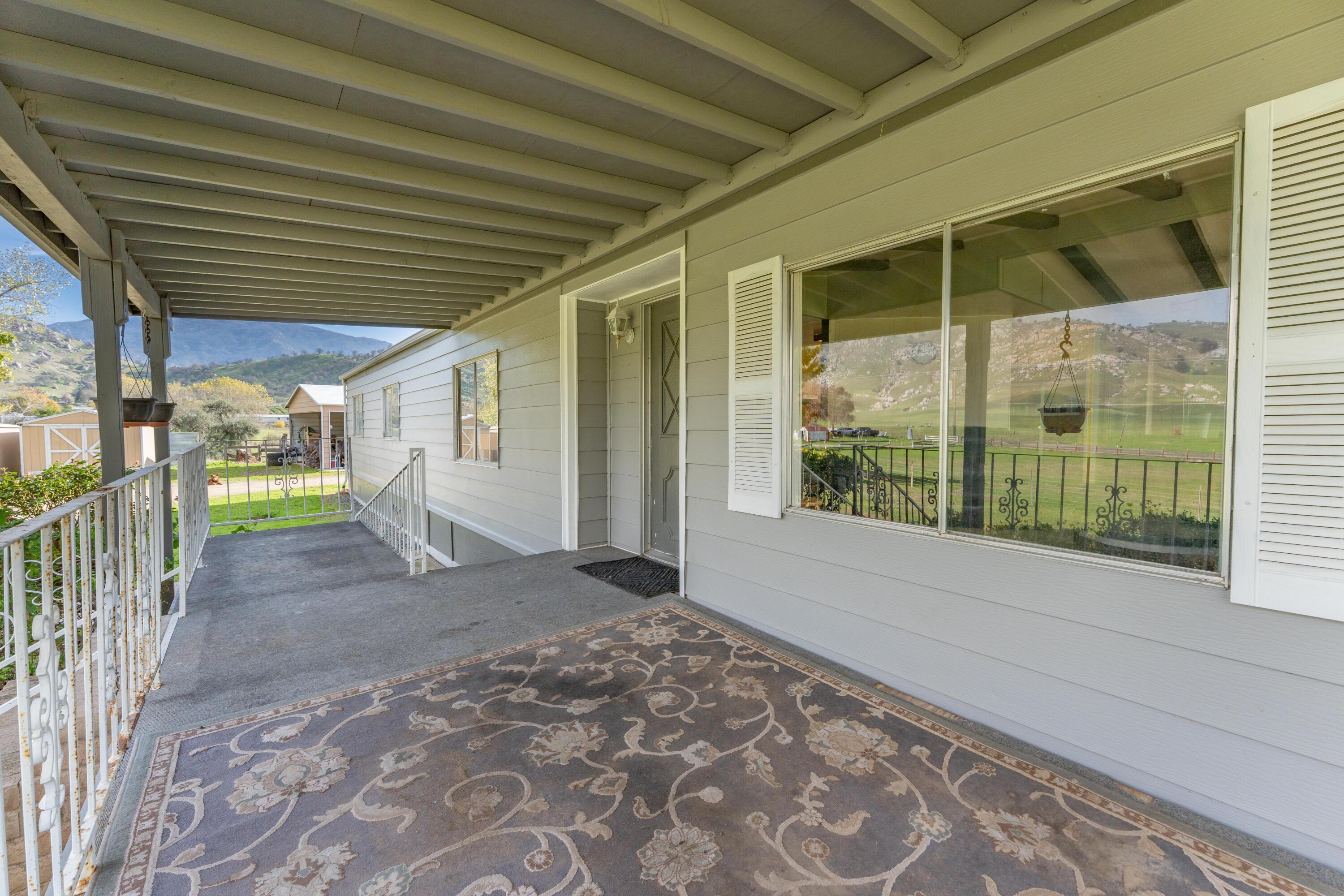 32267 Avenue 176, Springville, CA 93265