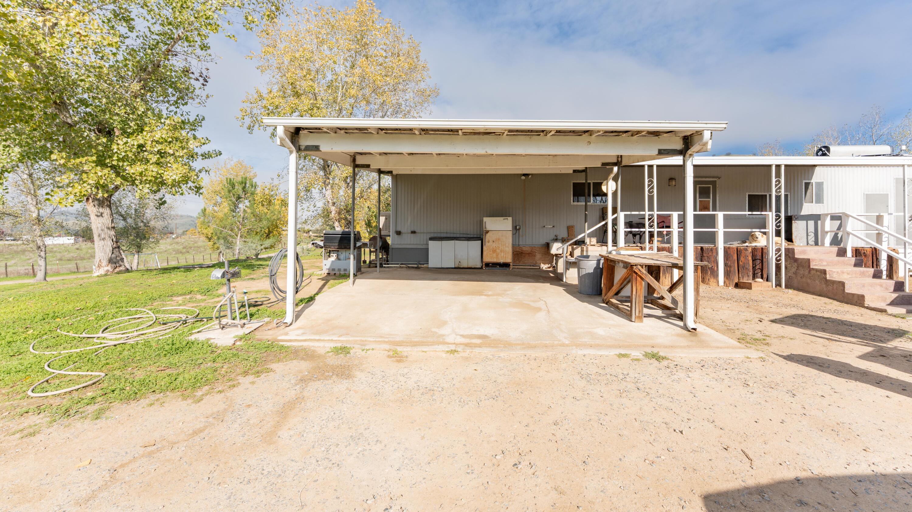 32267 Avenue 176, Springville, CA 93265