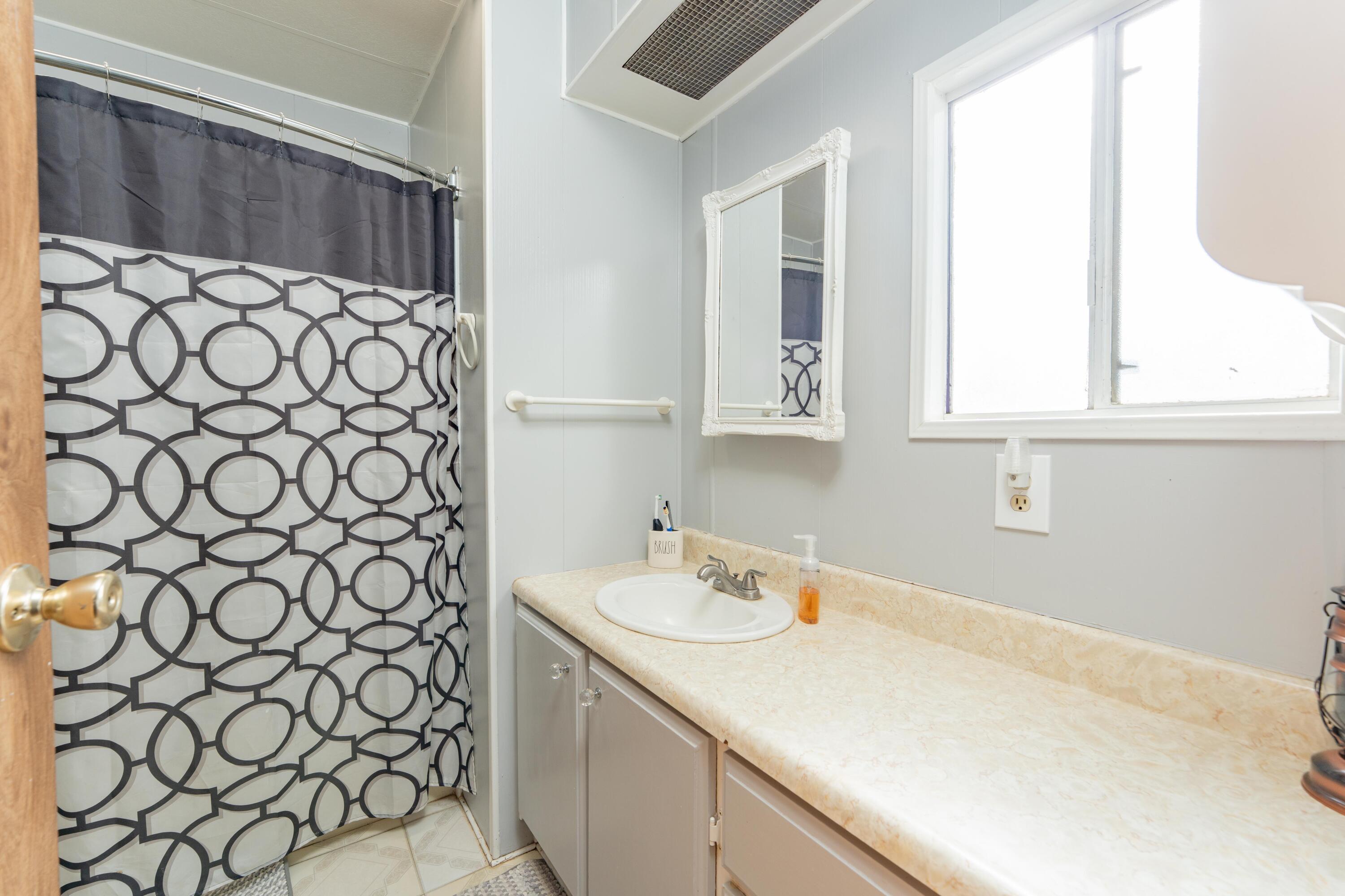 32267 Avenue 176, Springville, CA 93265