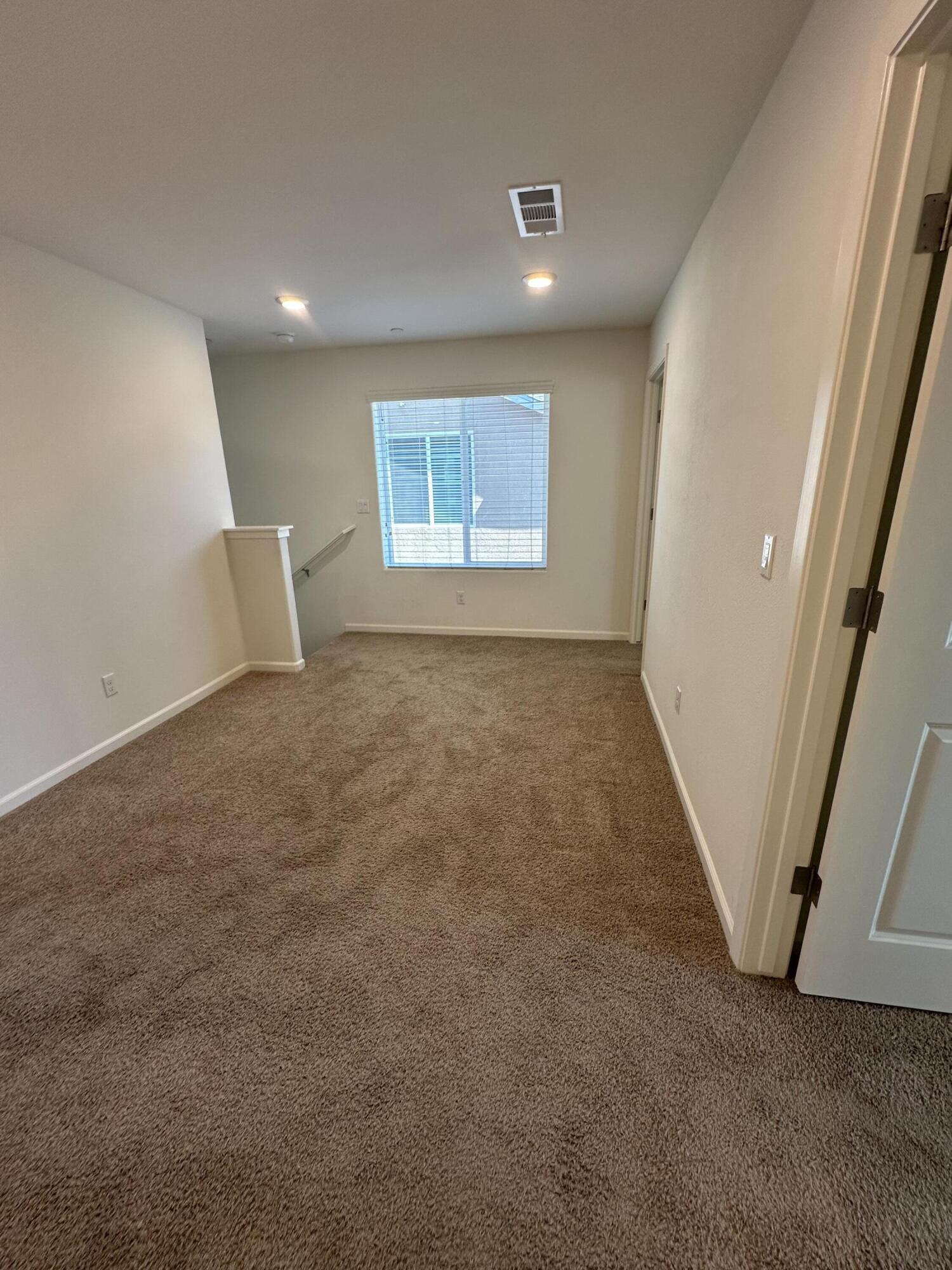 3728 E Kaweah Ave, Visalia, CA 93292