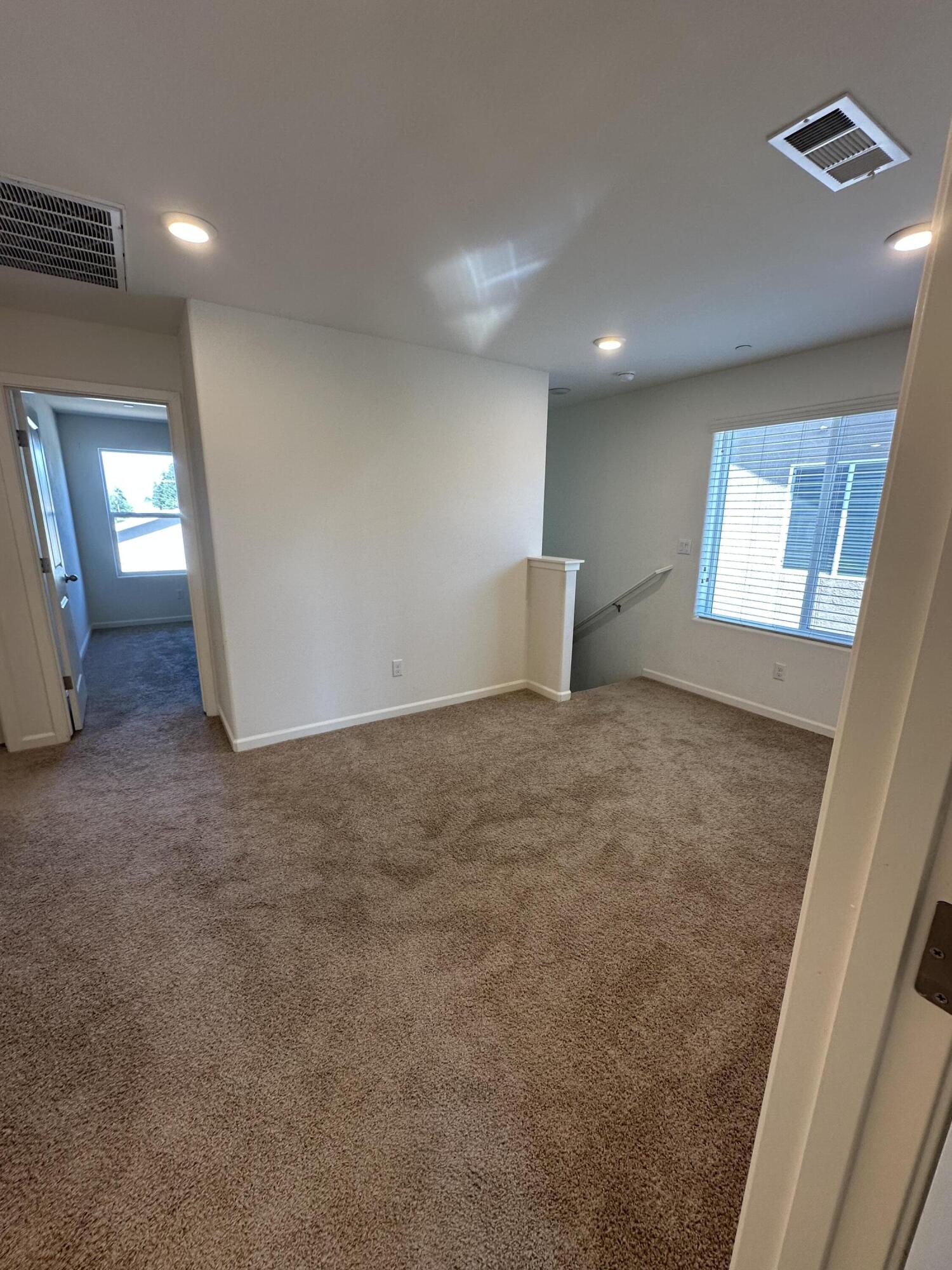 3728 E Kaweah Ave, Visalia, CA 93292