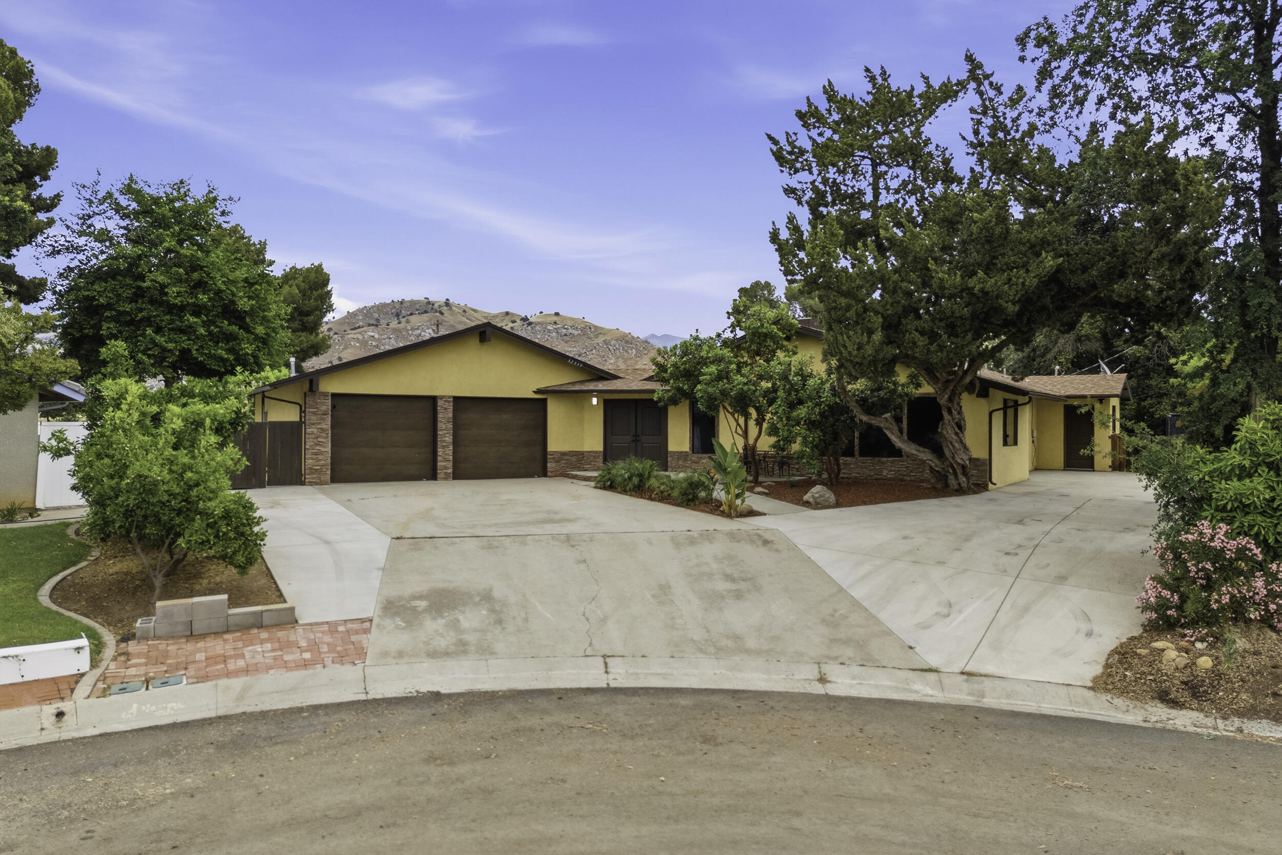 32339 Fairway Dr, Springville, CA 93265