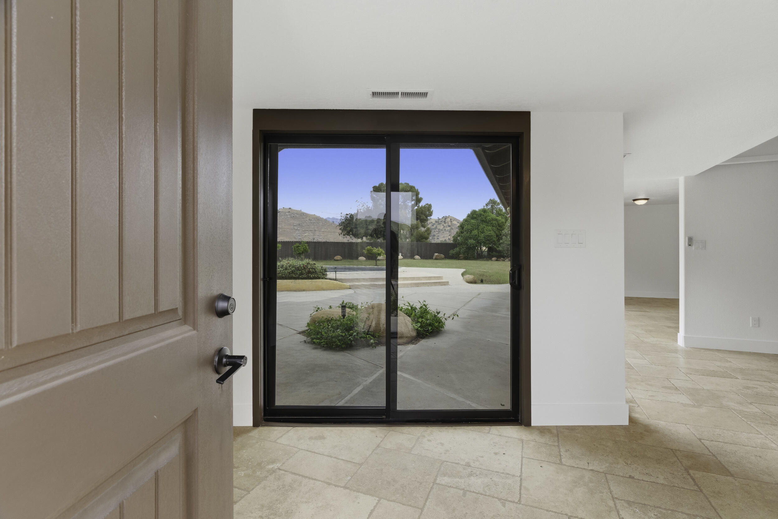 32339 Fairway Dr, Springville, CA 93265