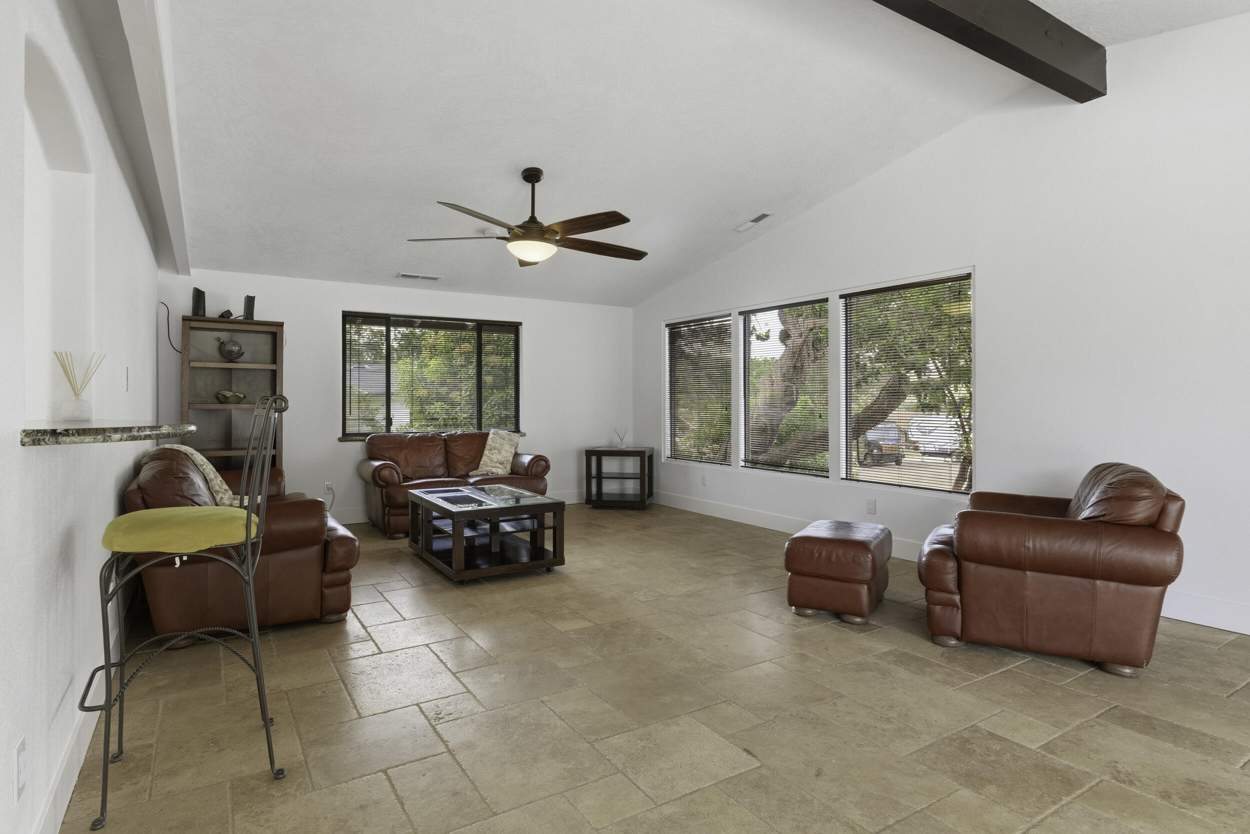 32339 Fairway Dr, Springville, CA 93265