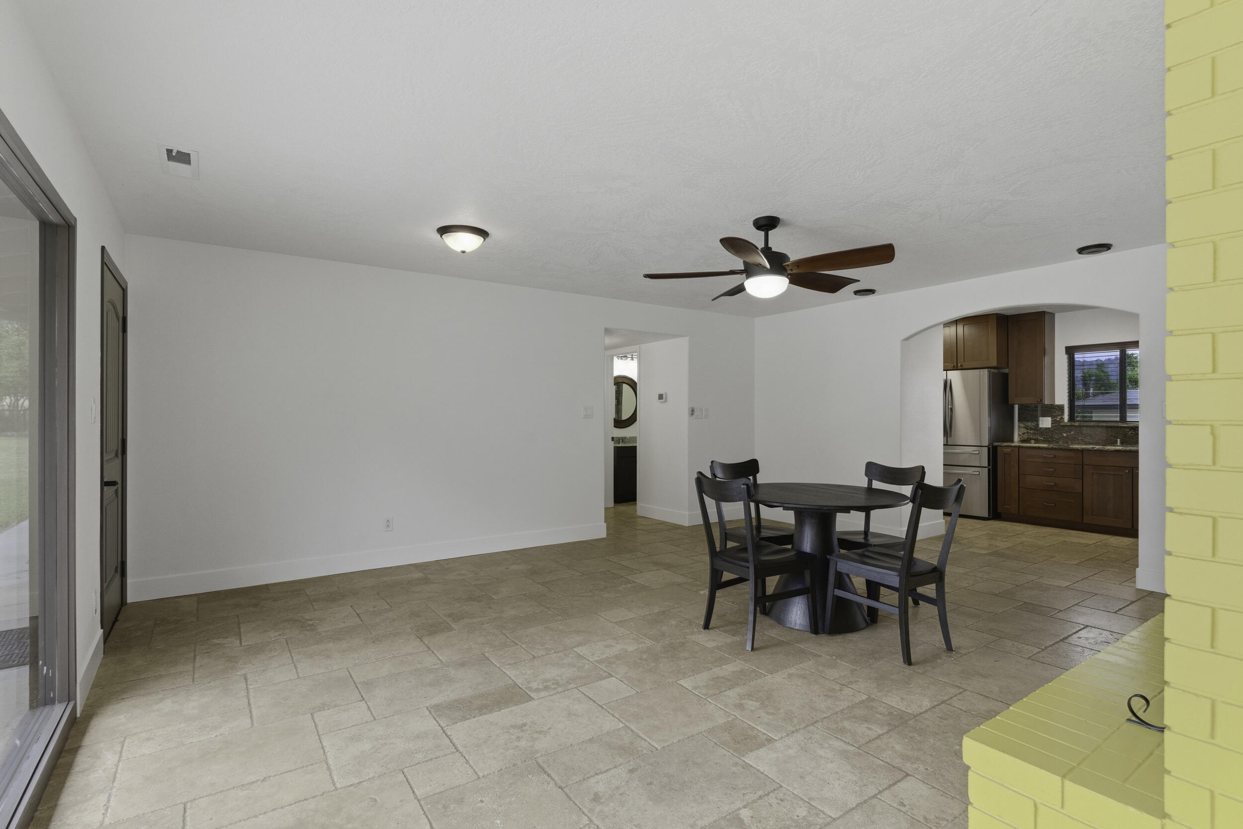 32339 Fairway Dr, Springville, CA 93265