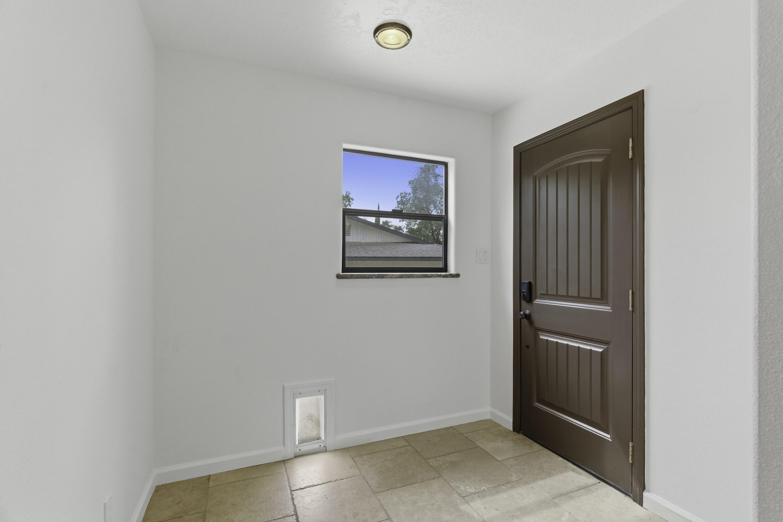 32339 Fairway Dr, Springville, CA 93265