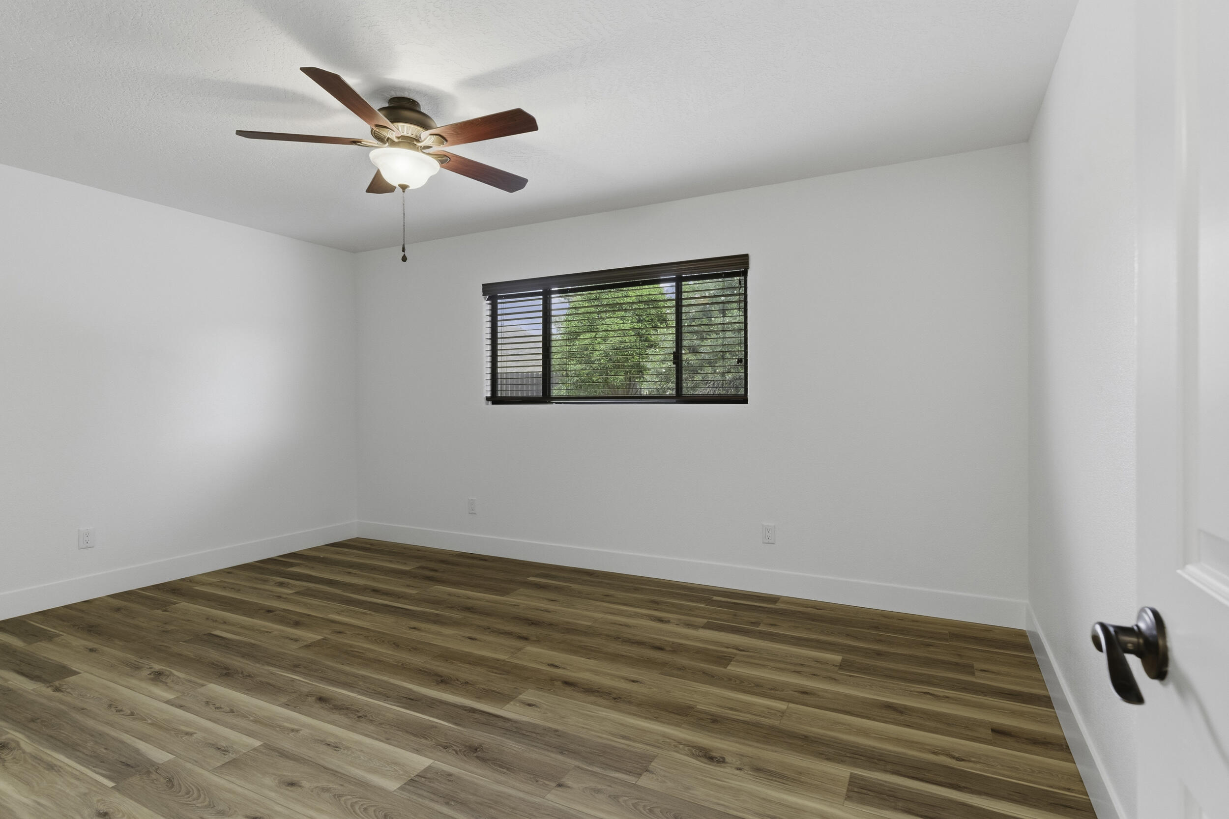 32339 Fairway Dr, Springville, CA 93265