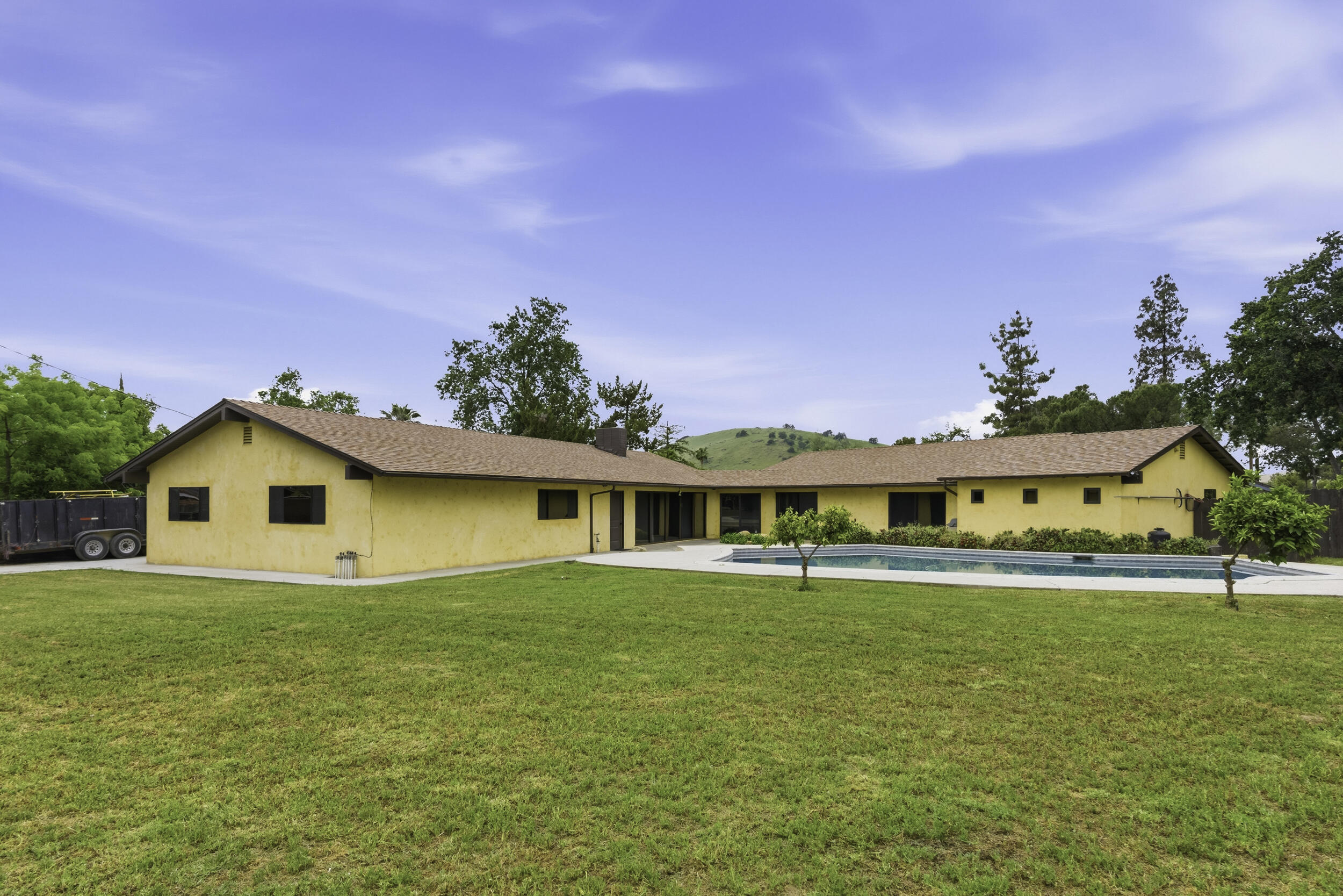 32339 Fairway Dr, Springville, CA 93265