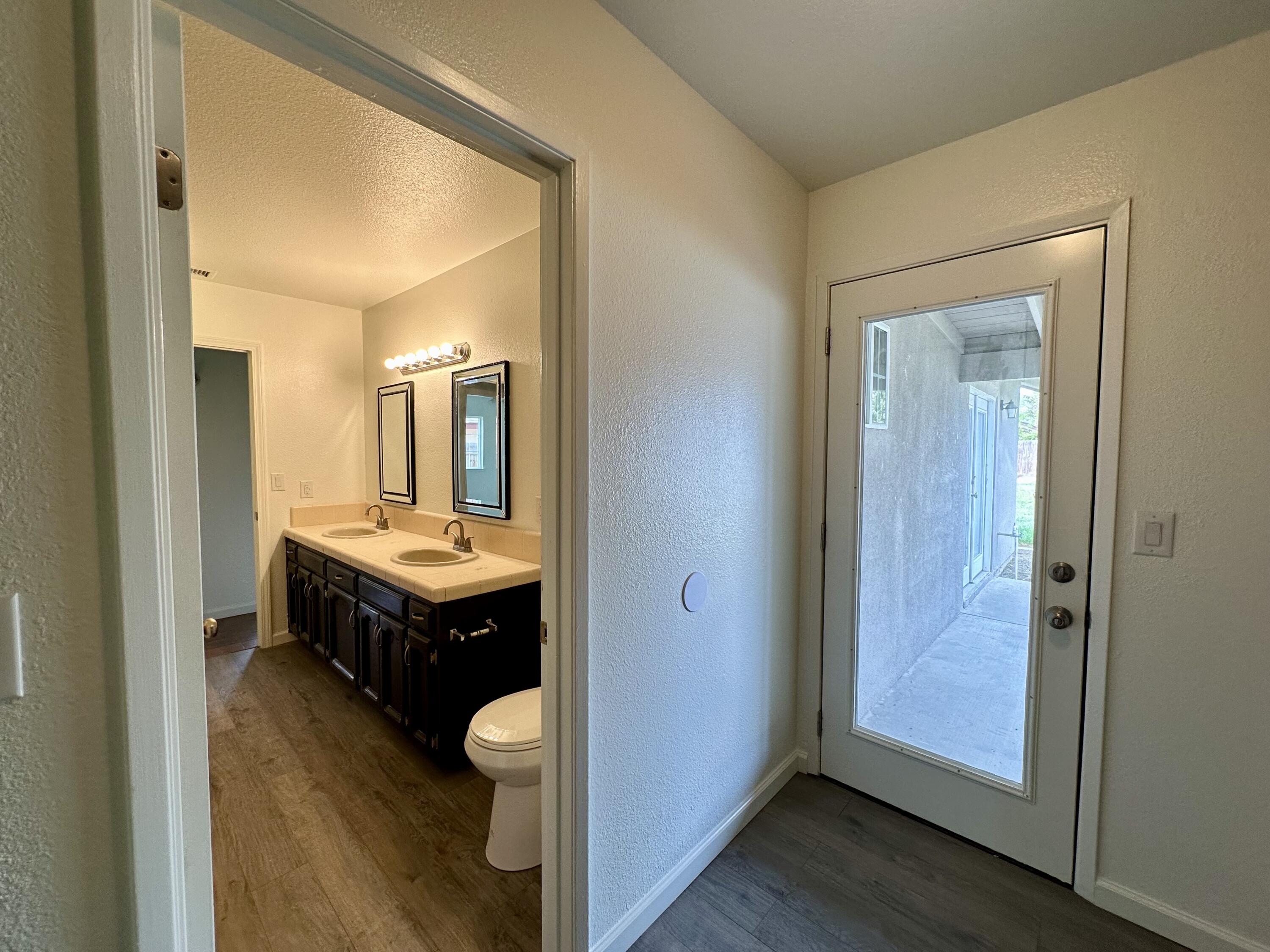 3030 W Orchard Ave, Visalia, CA 93277