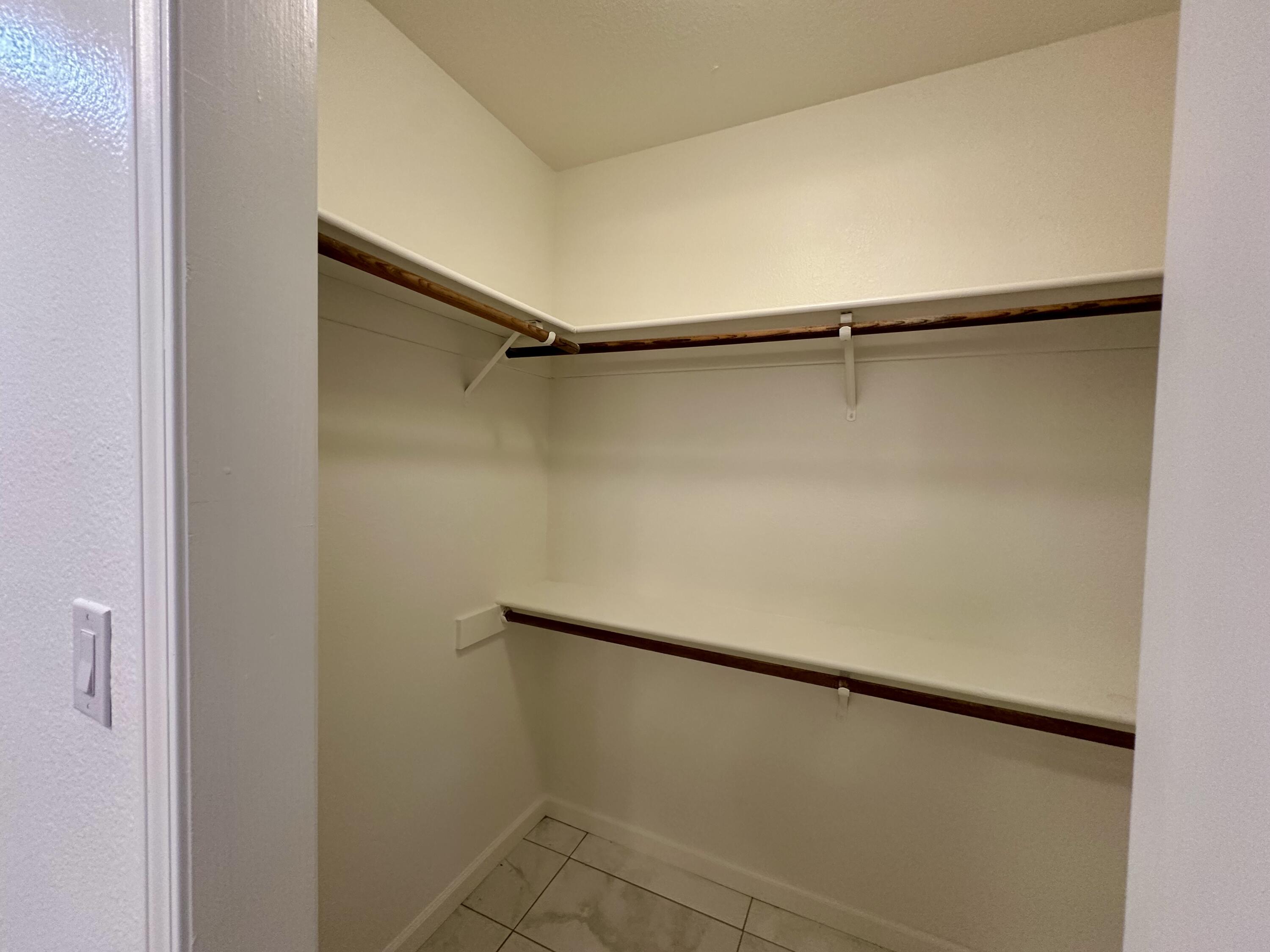 3030 W Orchard Ave, Visalia, CA 93277