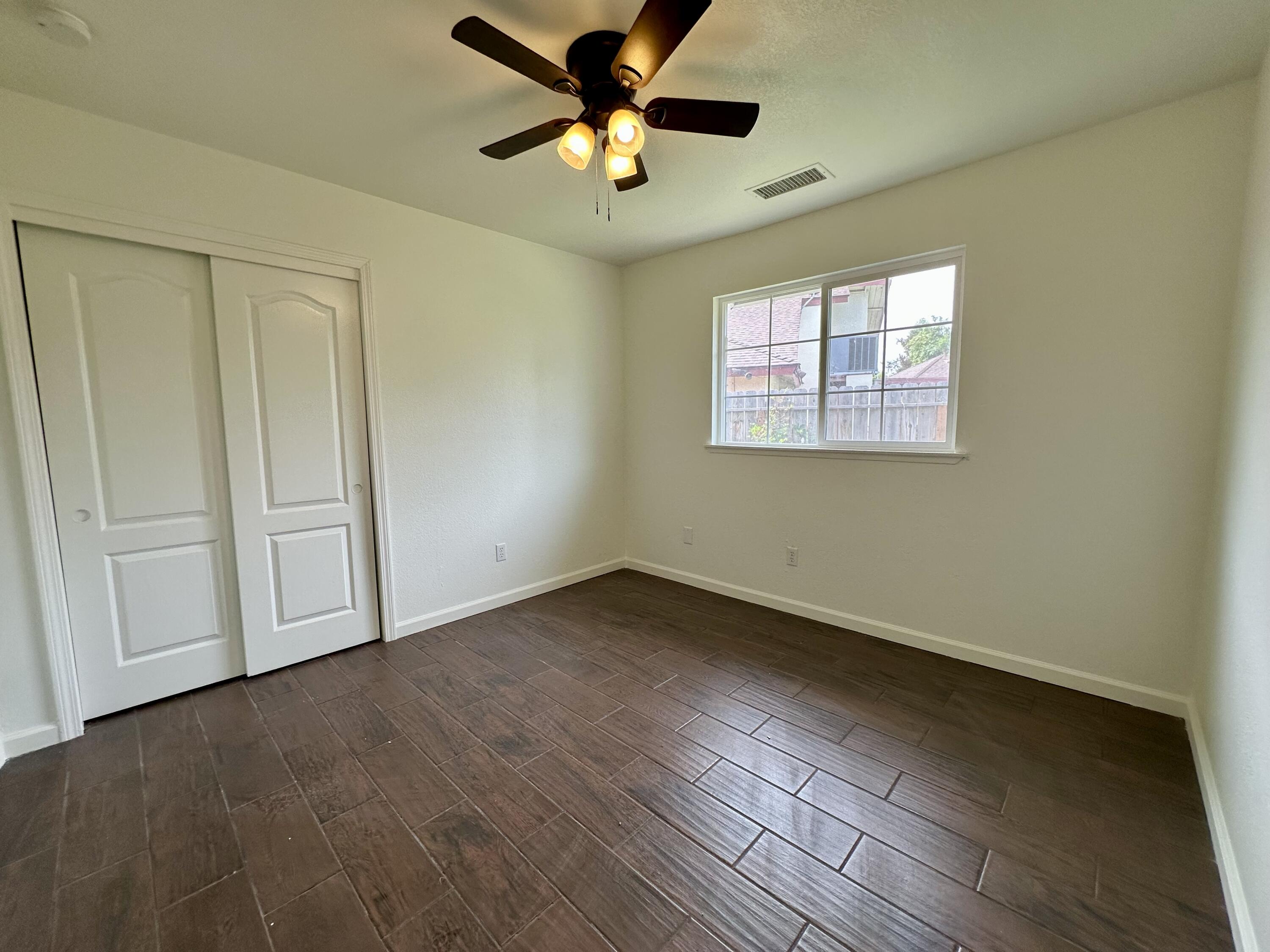 3030 W Orchard Ave, Visalia, CA 93277