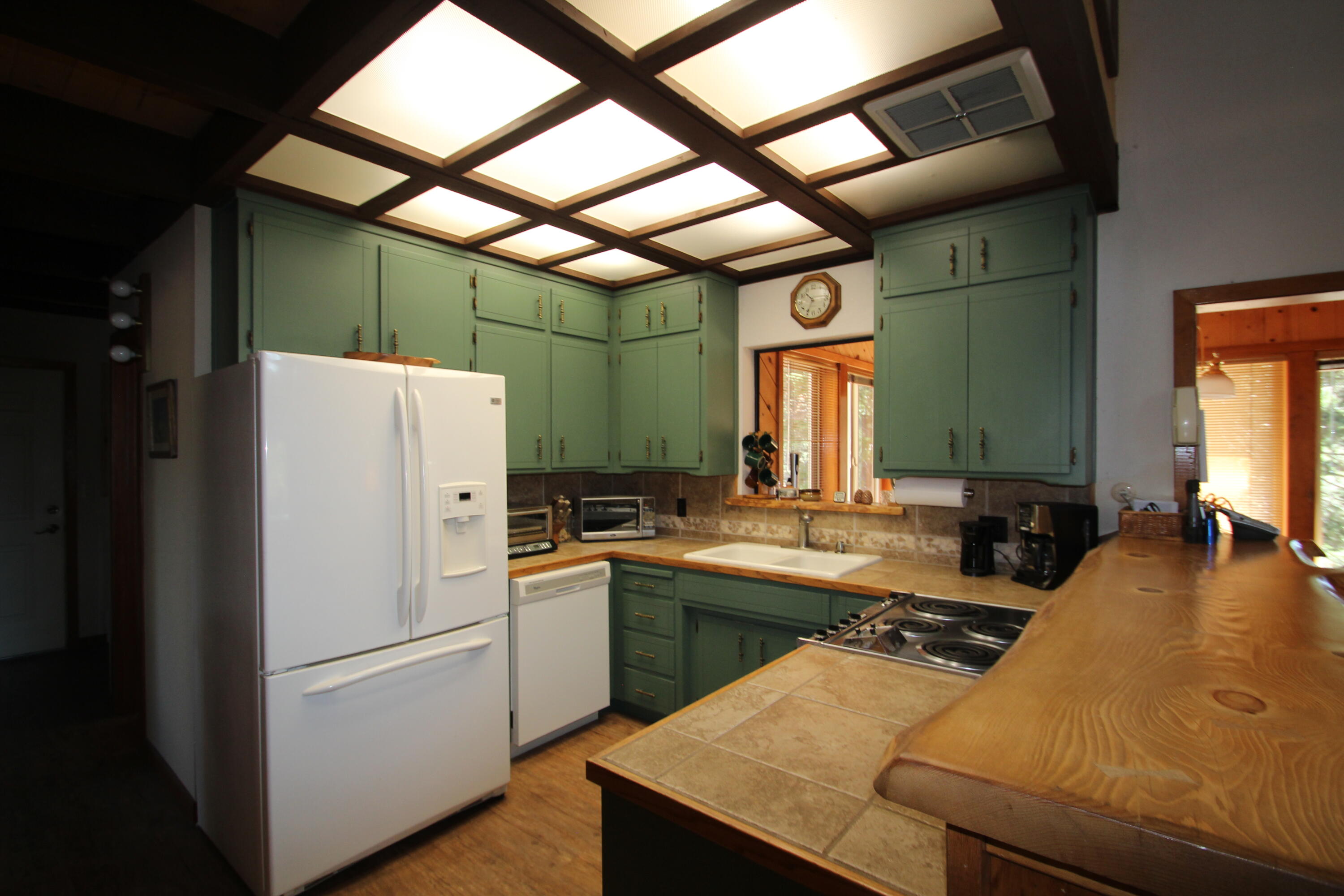 57910 Peppermint Dr, Ponderosa, CA 93265