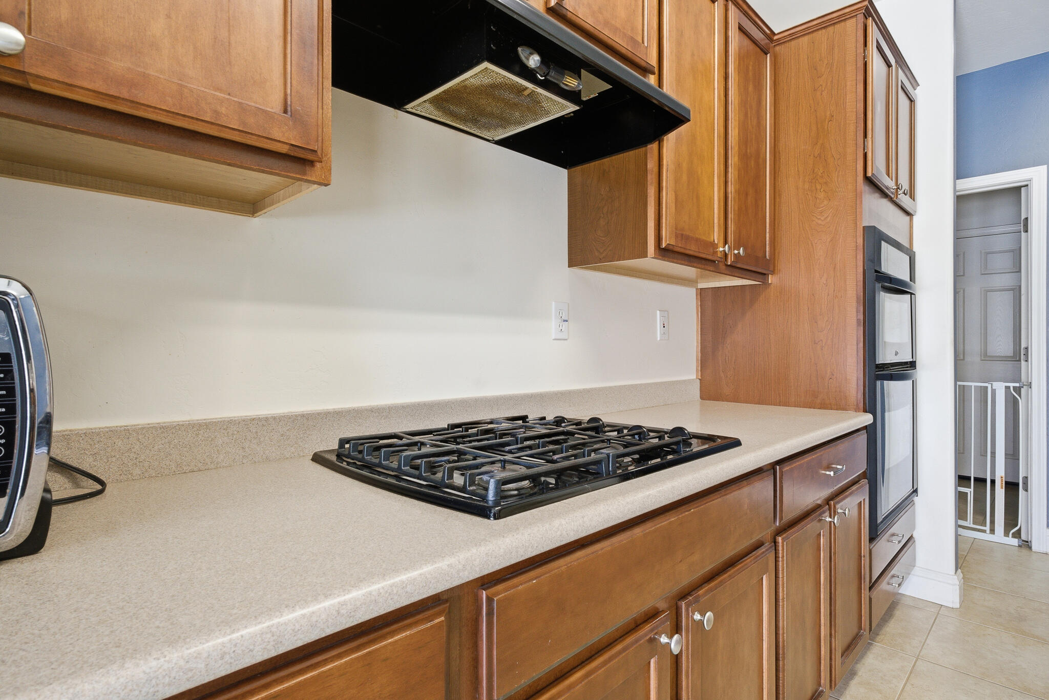 2647 W Tyler Ave, Visalia, CA 93291