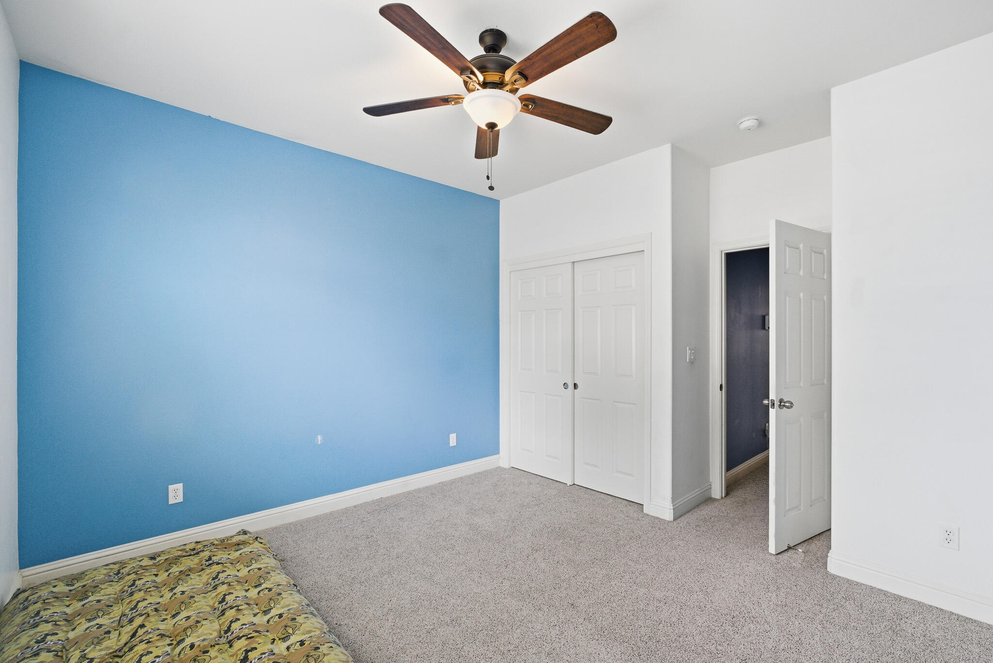 2647 W Tyler Ave, Visalia, CA 93291