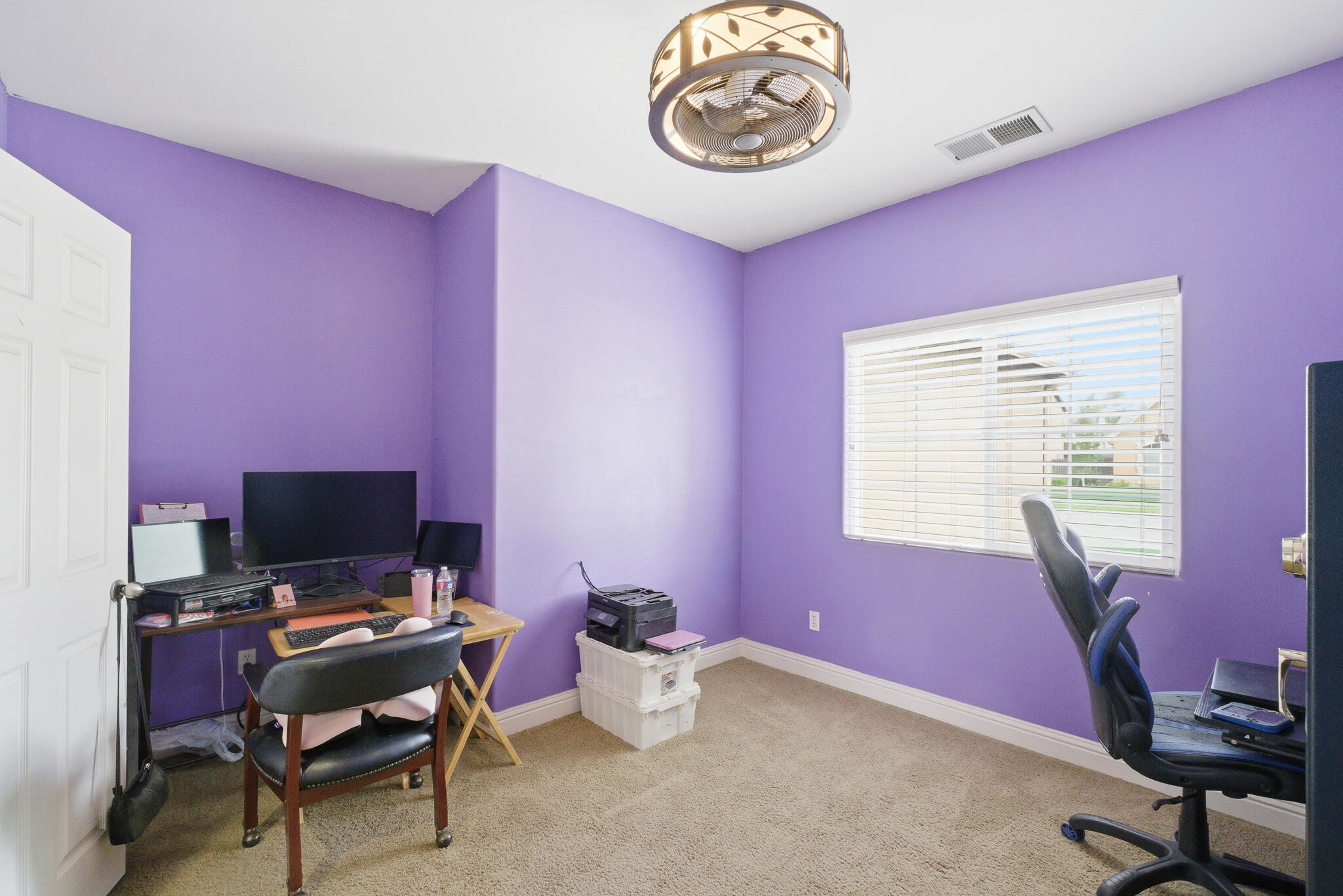 2647 W Tyler Ave, Visalia, CA 93291