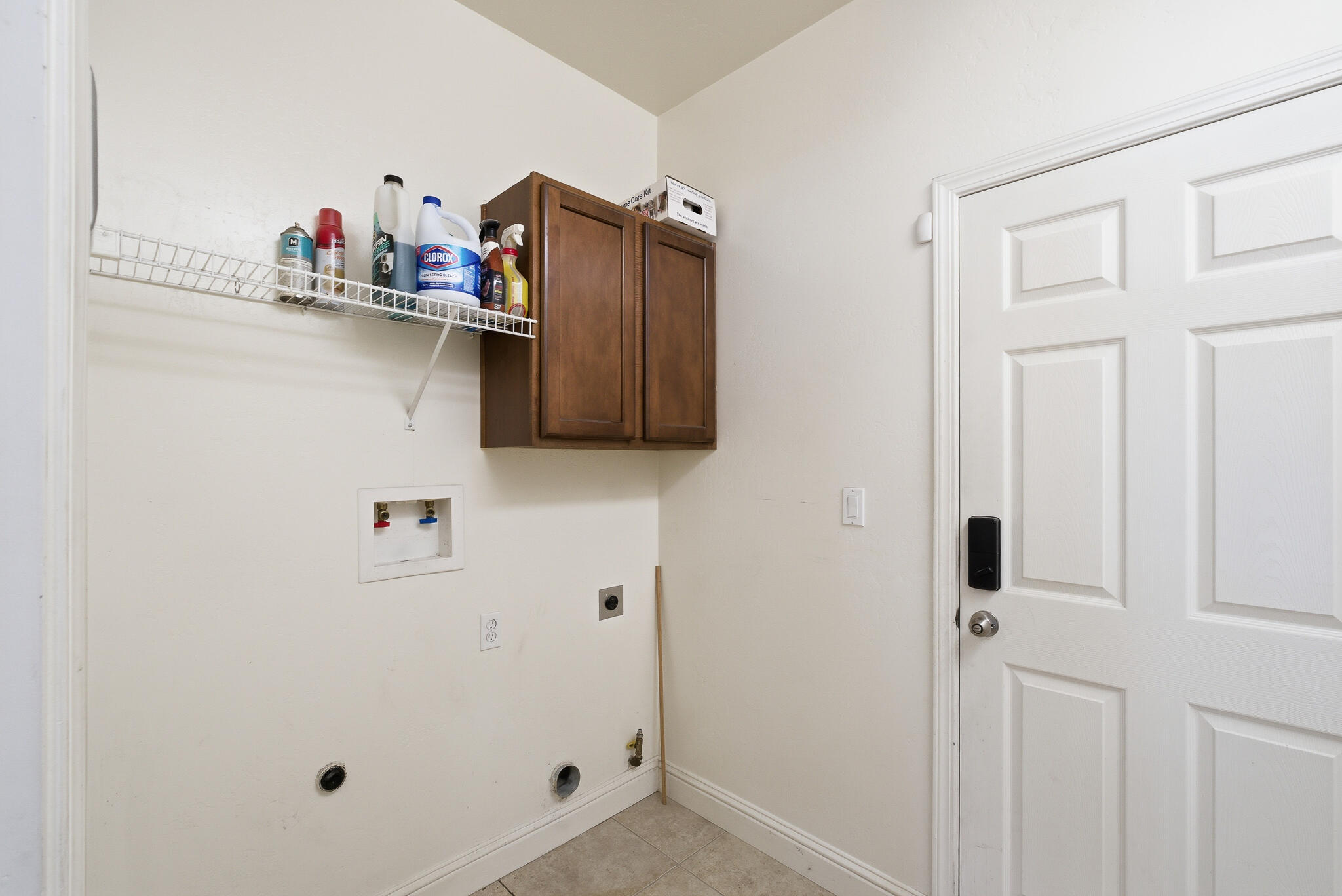 2647 W Tyler Ave, Visalia, CA 93291