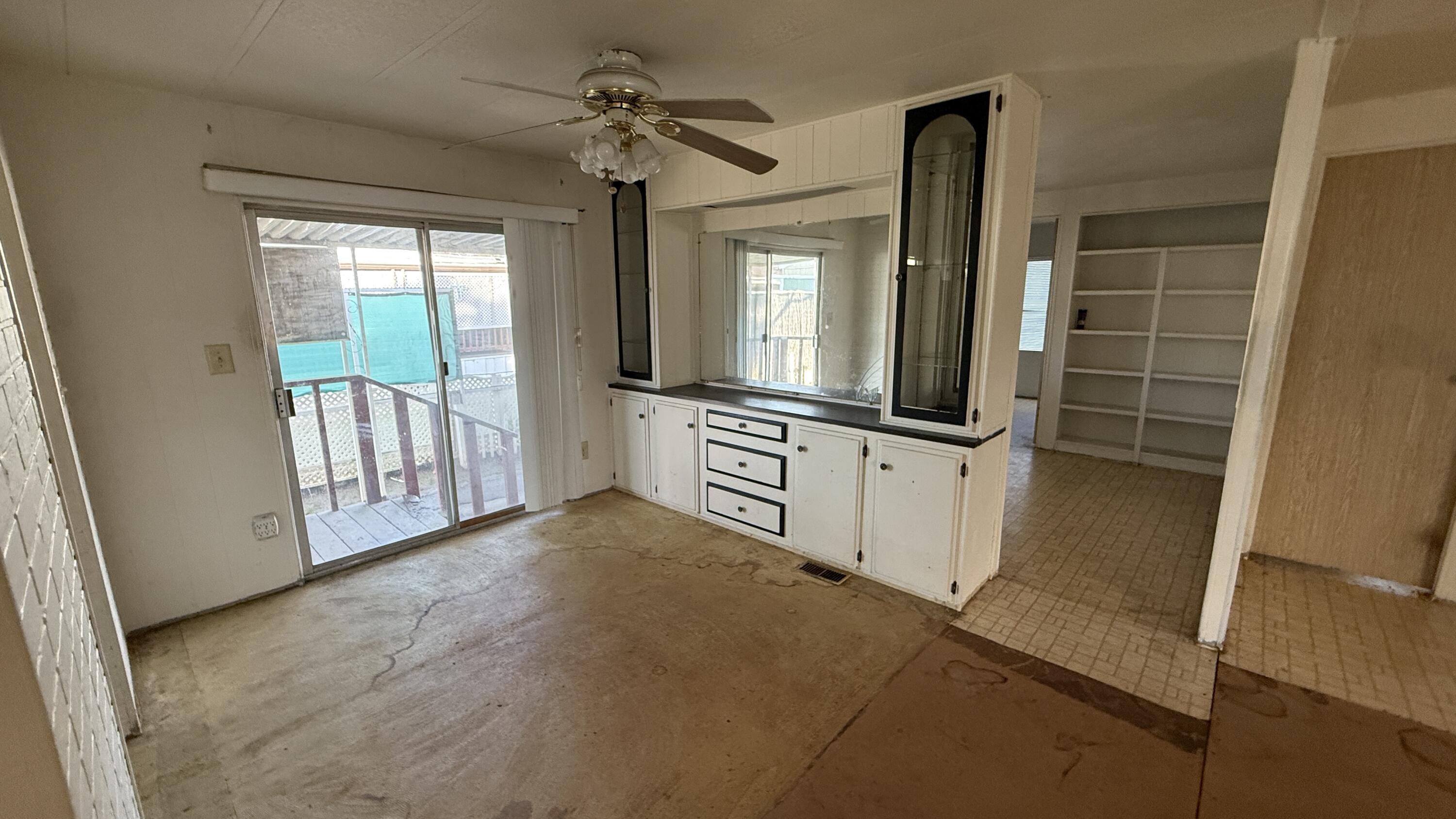 415 N Akers St #104, Visalia, CA 93291