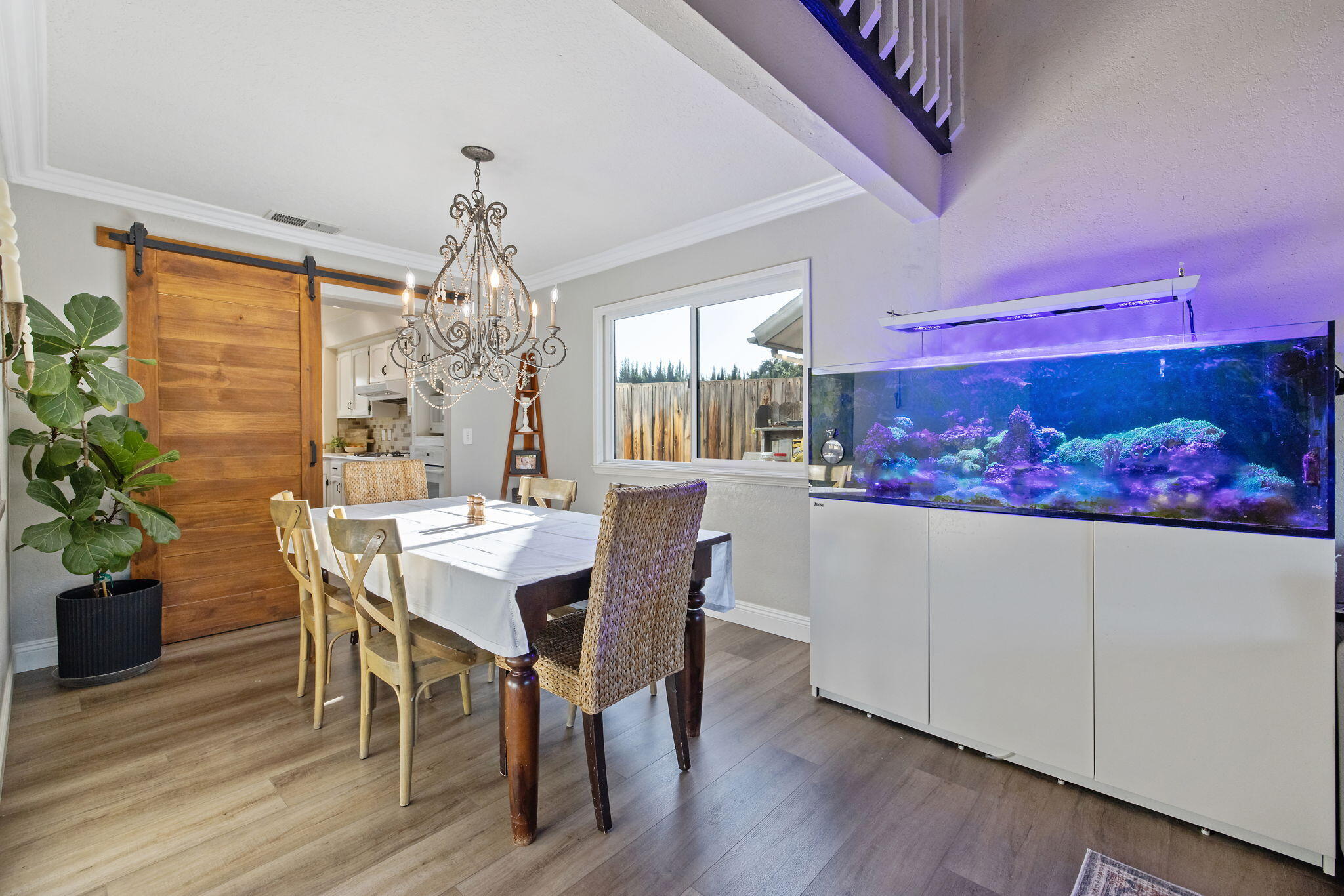 4211 W Nicholas Ave, Visalia, CA 93291