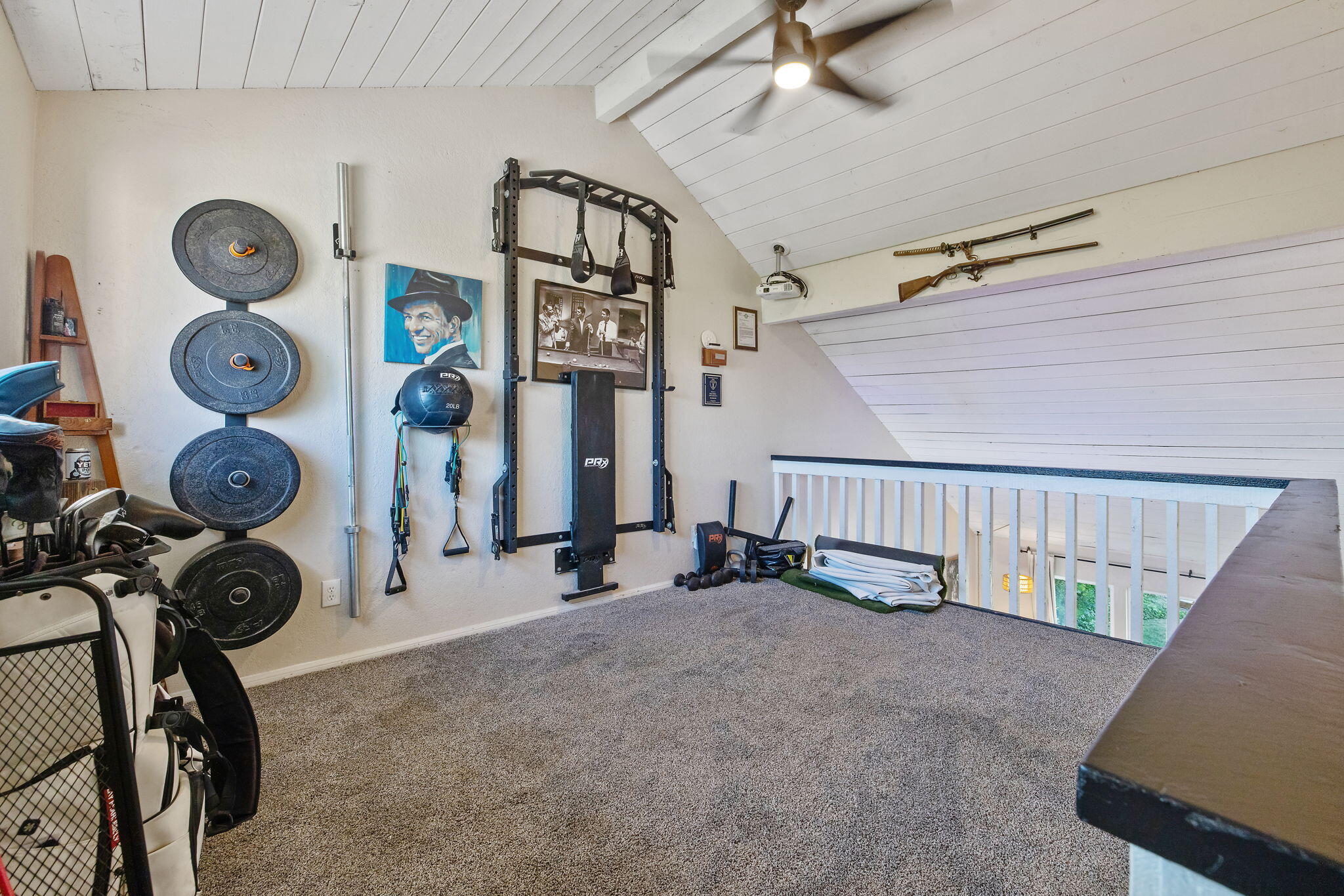 4211 W Nicholas Ave, Visalia, CA 93291