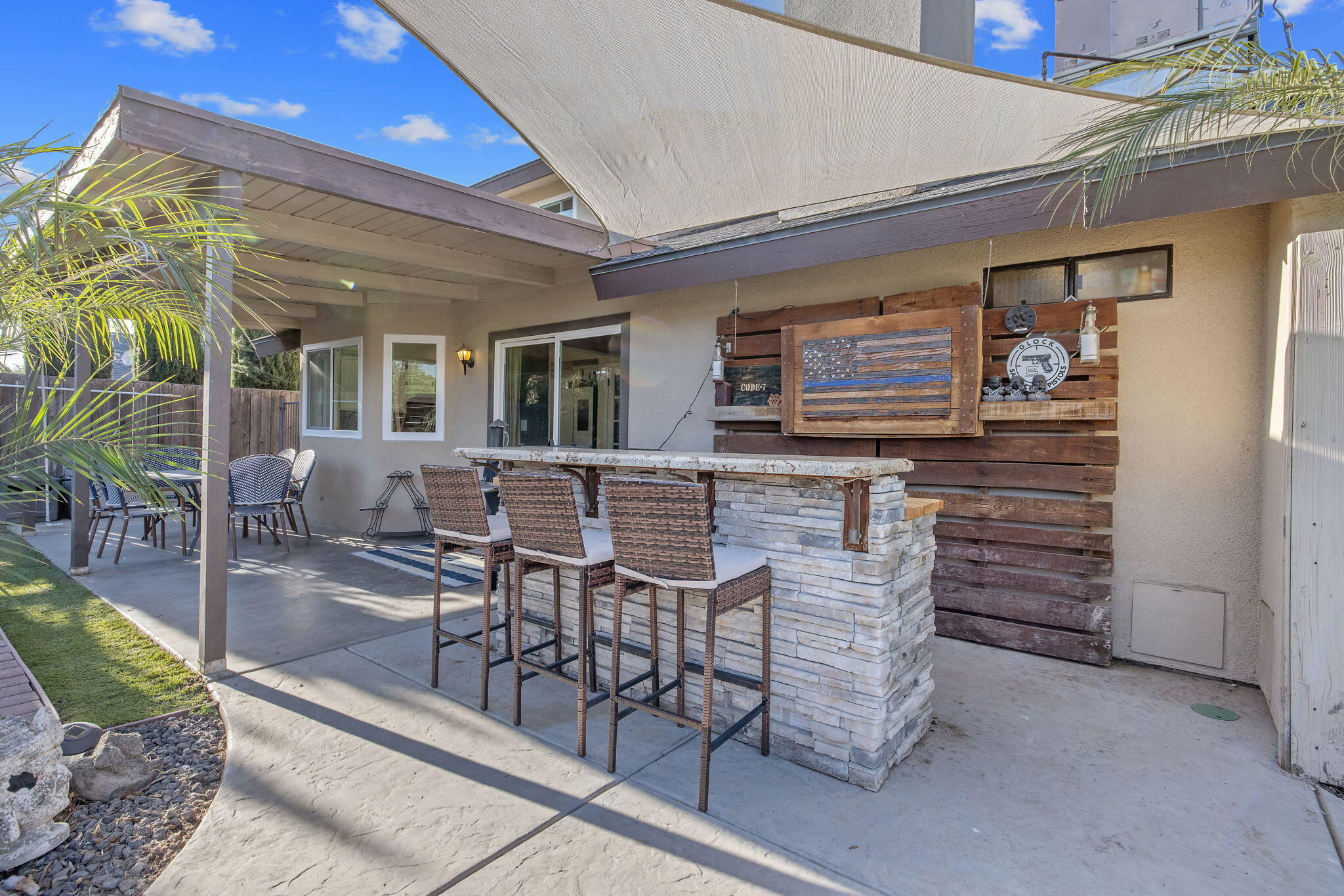 4211 W Nicholas Ave, Visalia, CA 93291