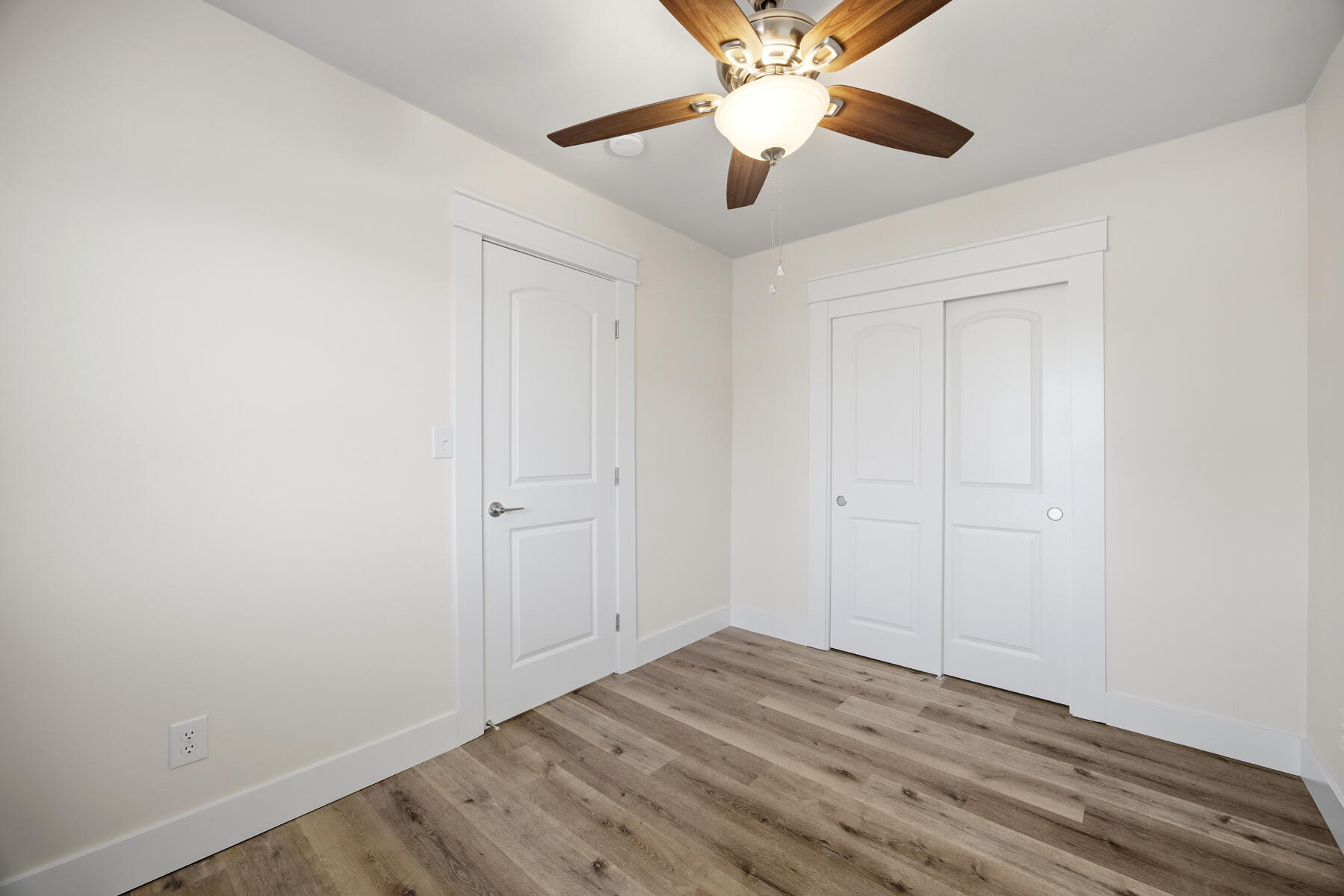 838 W Harold Ave, Visalia, CA 93291