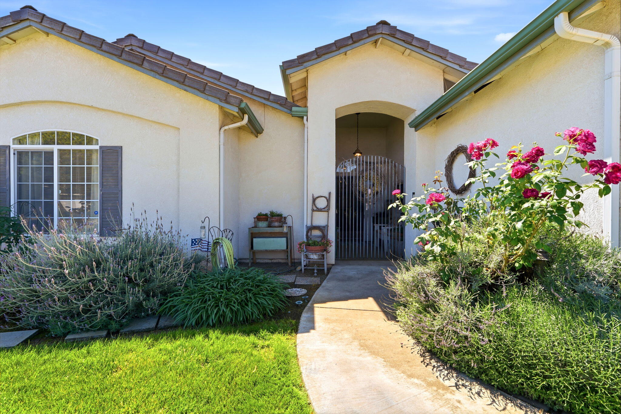 1709 W Cheryll Ave, Porterville, CA 93257
