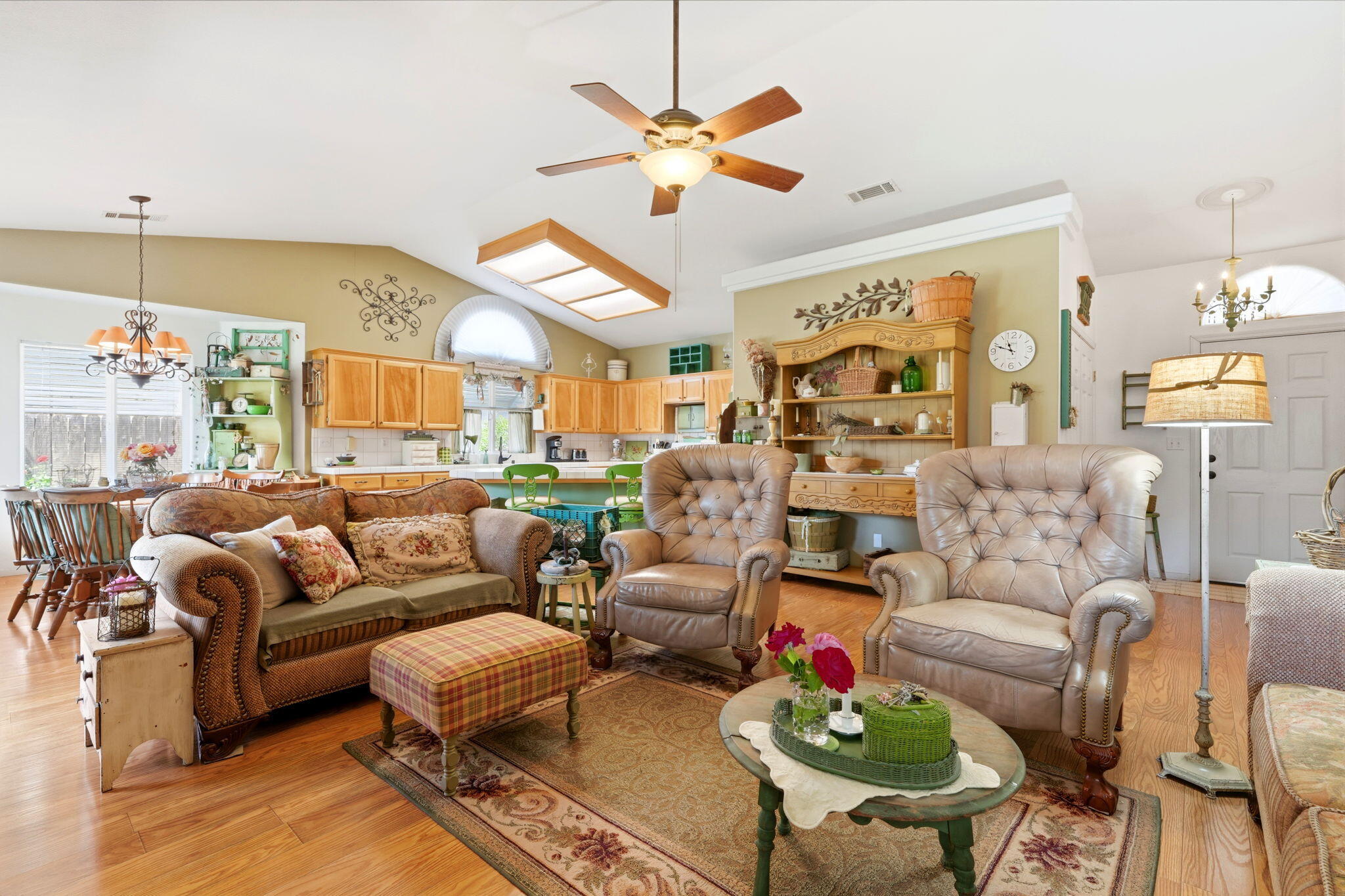 1709 W Cheryll Ave, Porterville, CA 93257