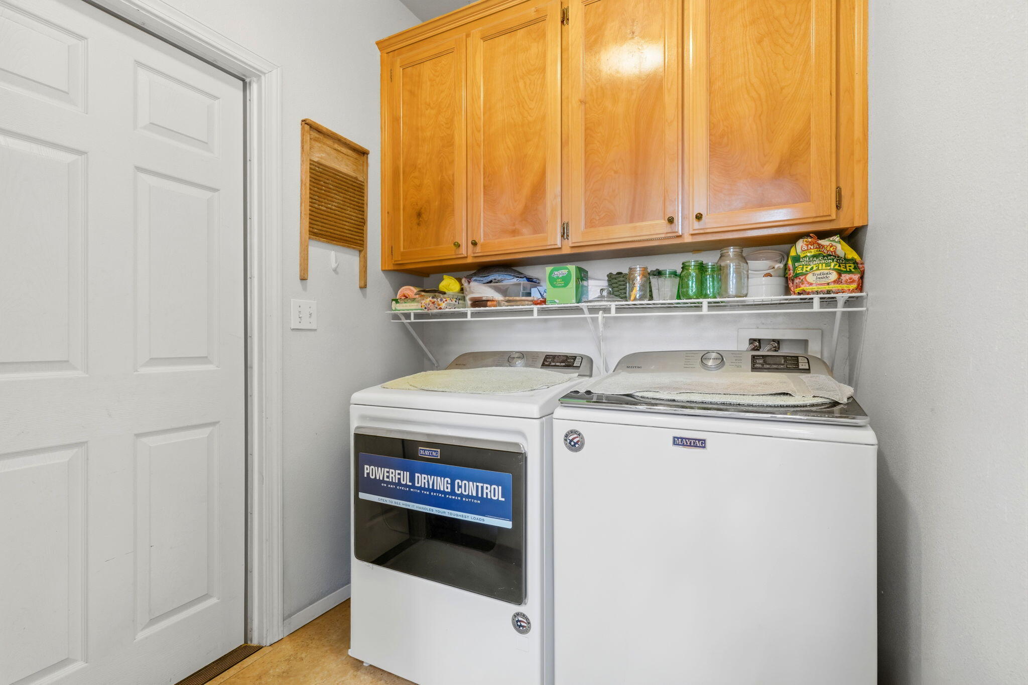 1709 W Cheryll Ave, Porterville, CA 93257