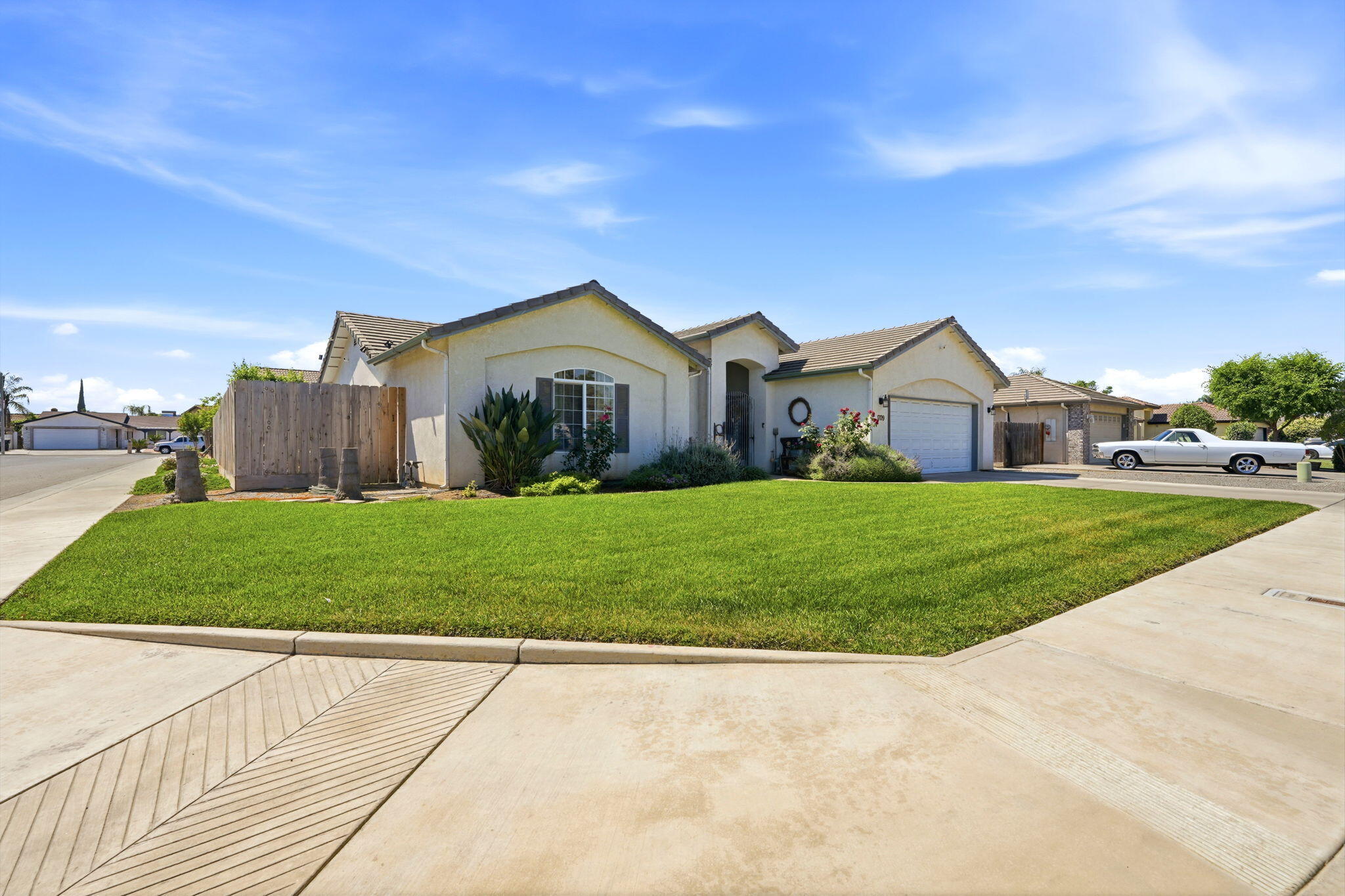 1709 W Cheryll Ave, Porterville, CA 93257