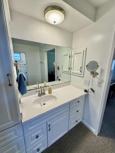 2610 E Tulare Ave, Visalia, CA 93292