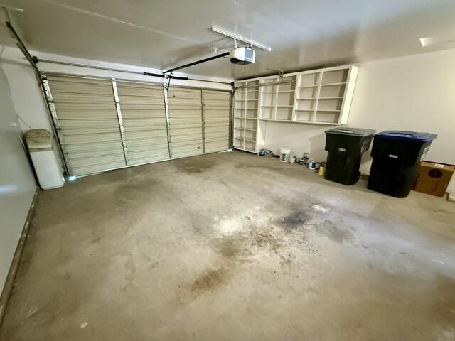 2610 E Tulare Ave, Visalia, CA 93292