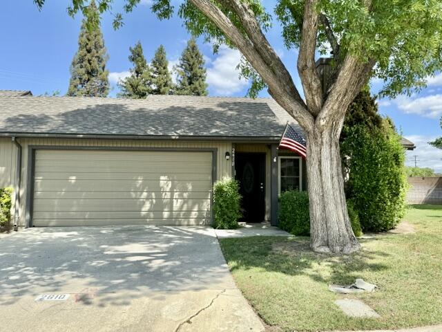 2610 E Tulare Ave, Visalia, CA 93292