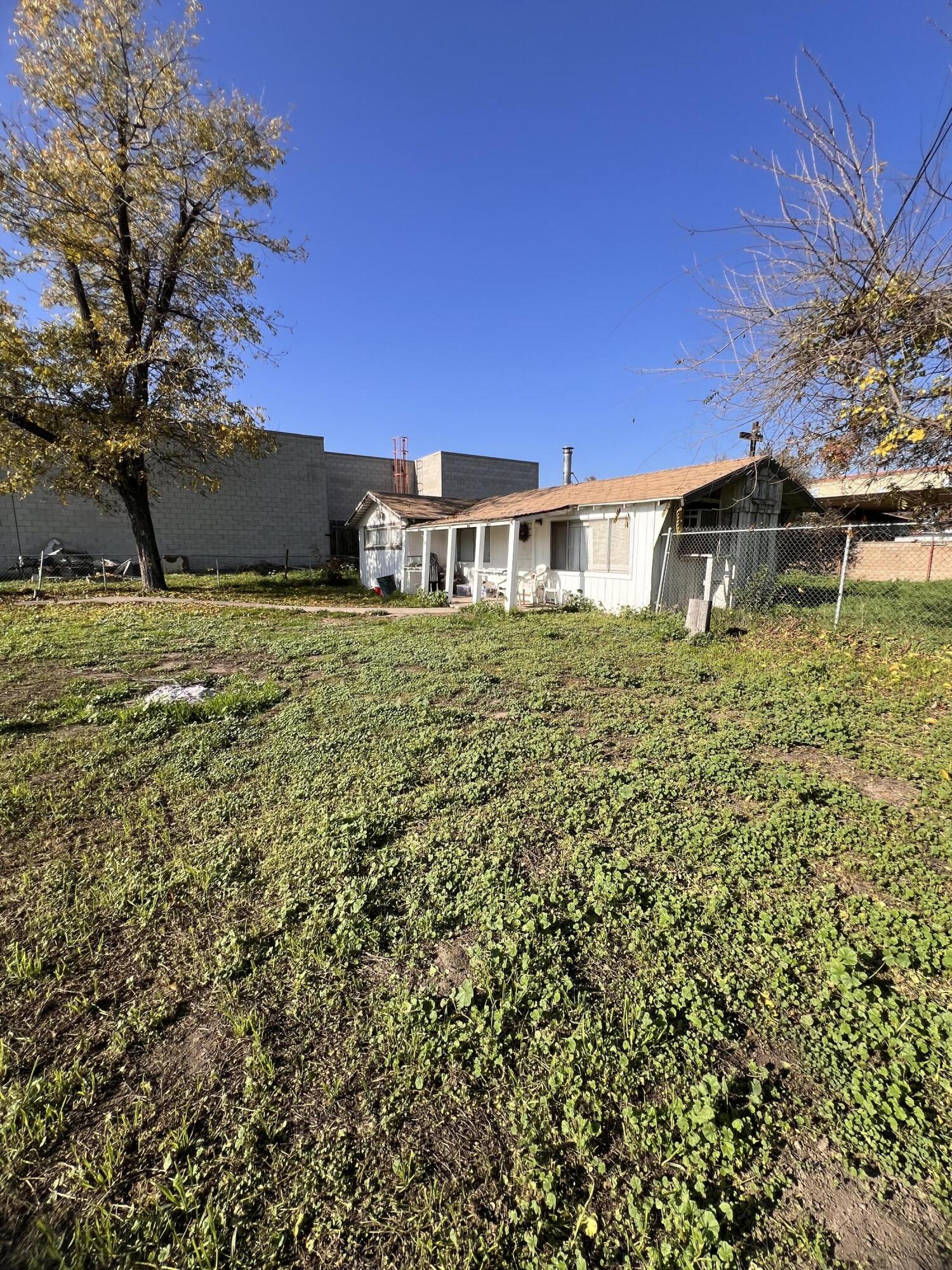 1736 E Mineral King Ave, Visalia, CA 93292