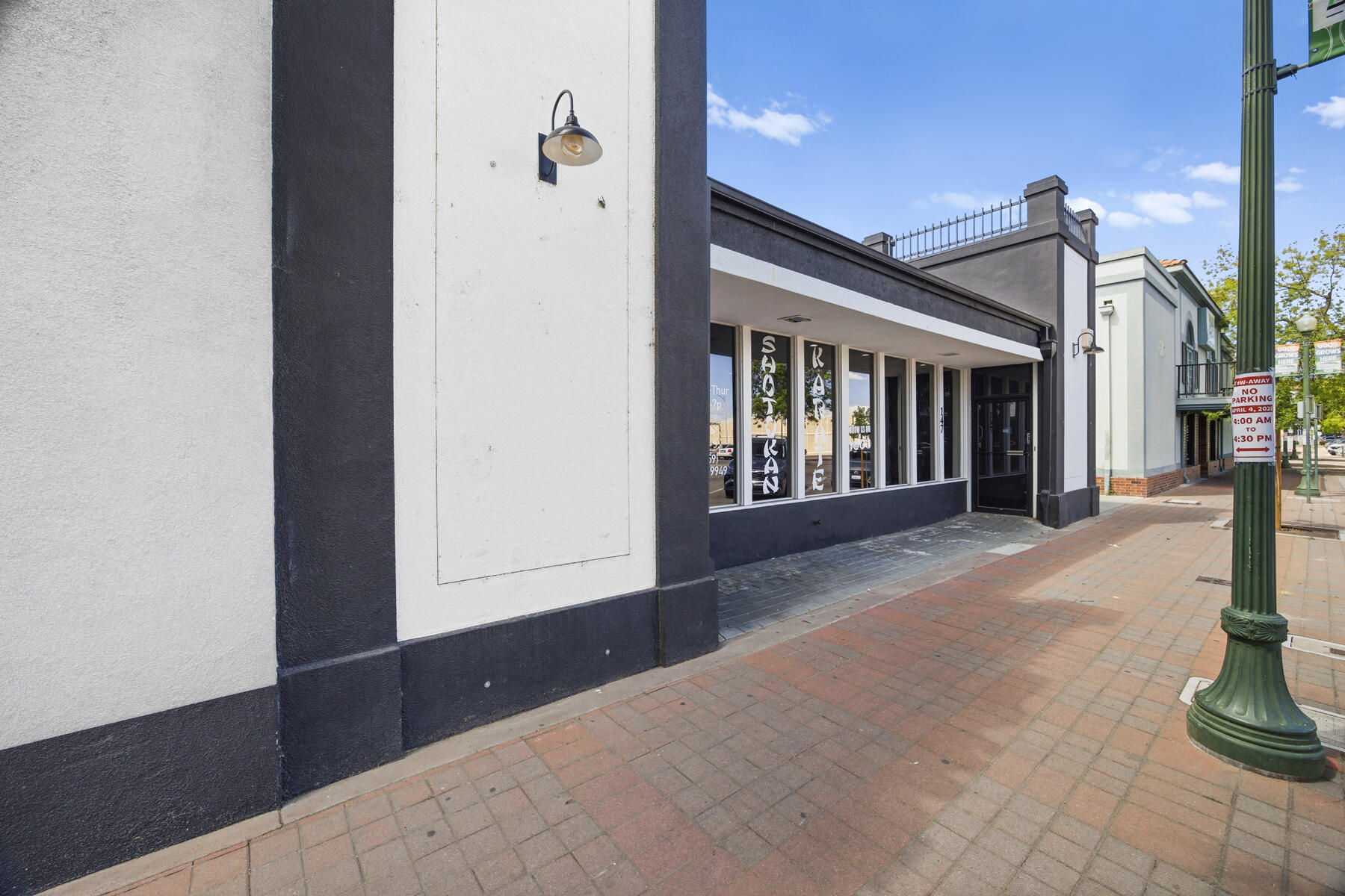 145 N K St, Tulare, CA 93274