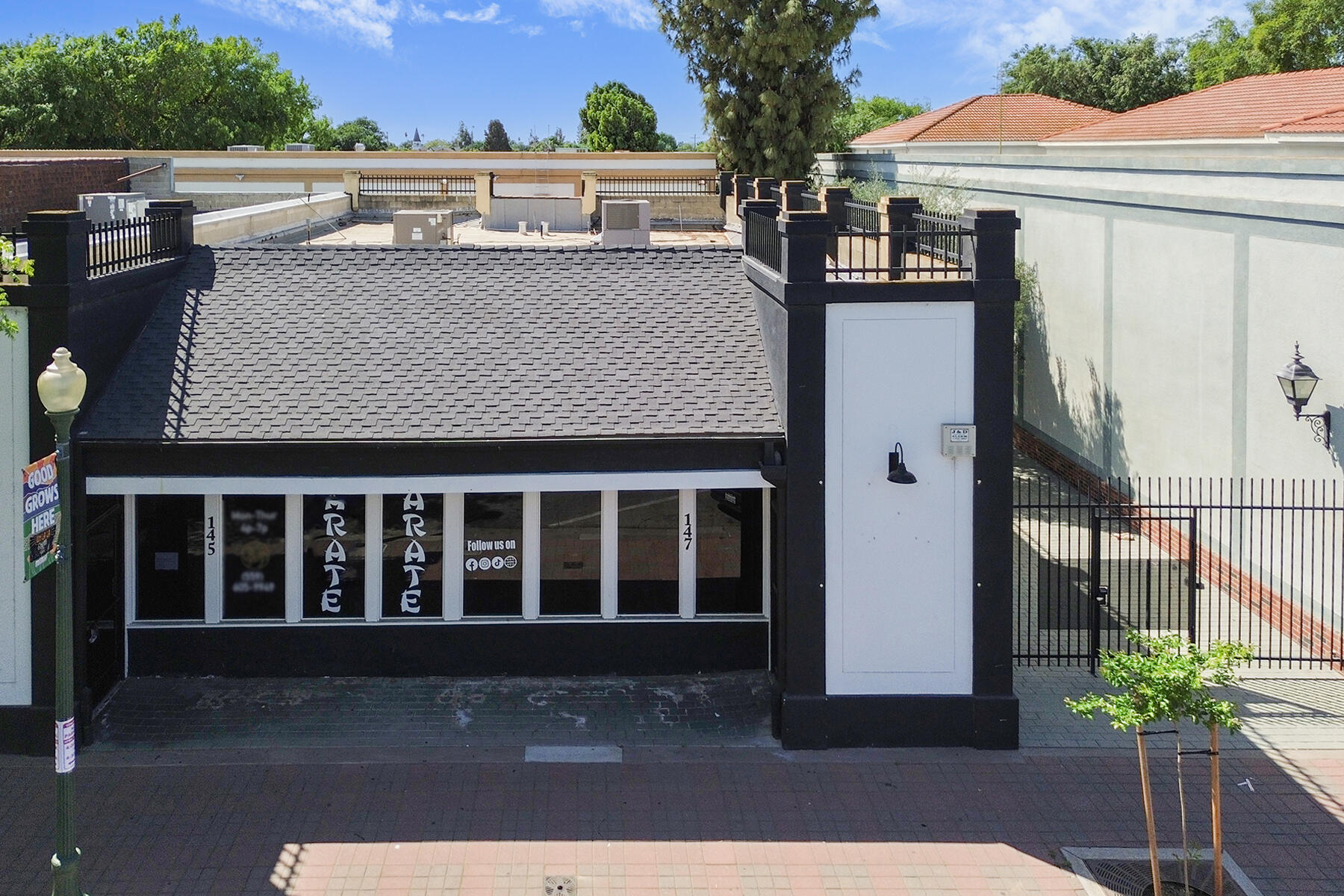 145 N K St, Tulare, CA 93274