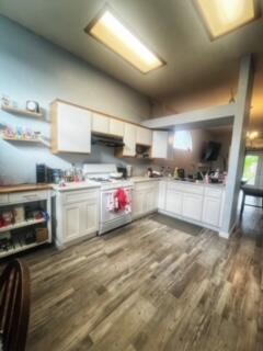 432 Old Town Dr, Tulare, CA 93274