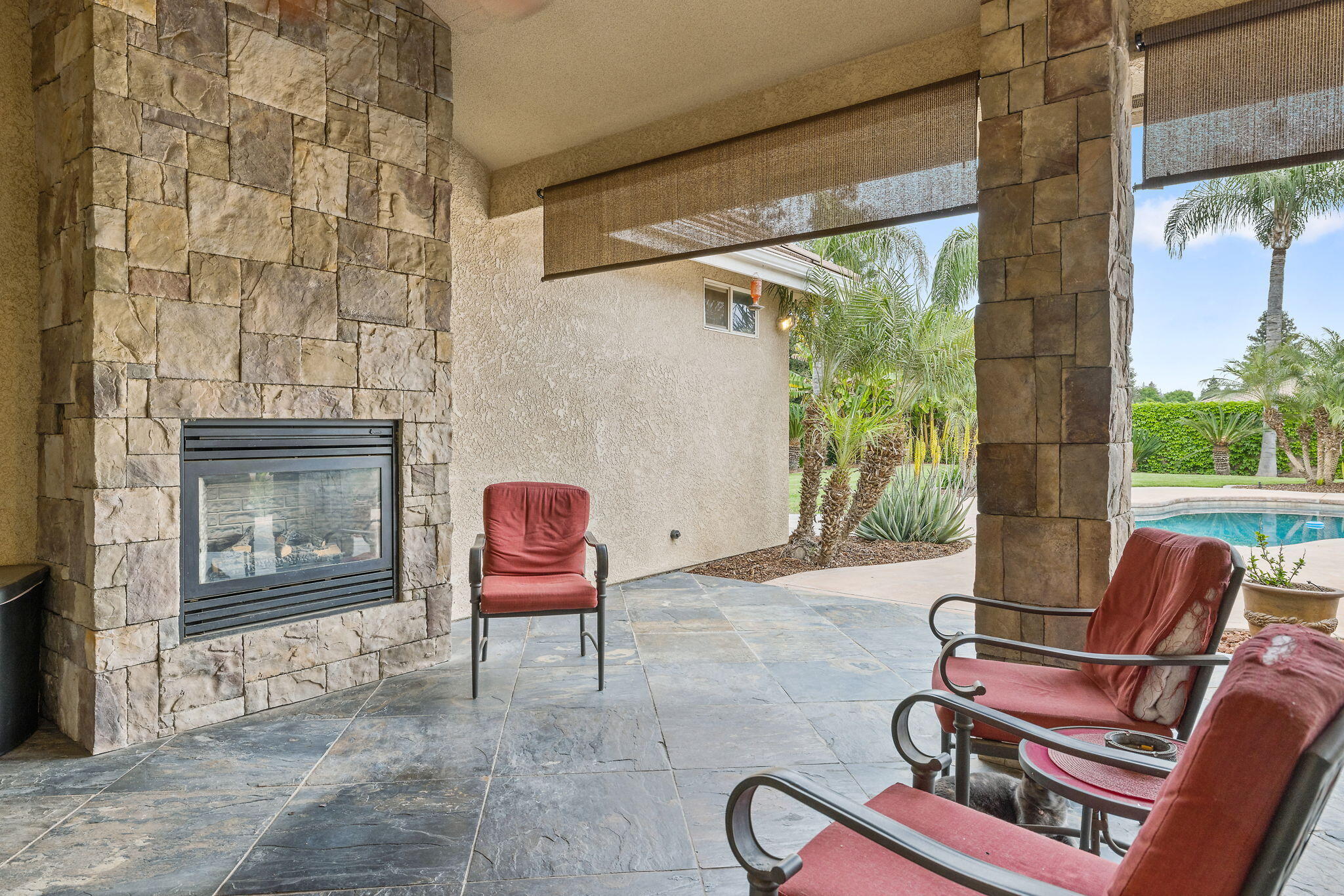 1928 S Shirk Rd, Visalia, CA 93277