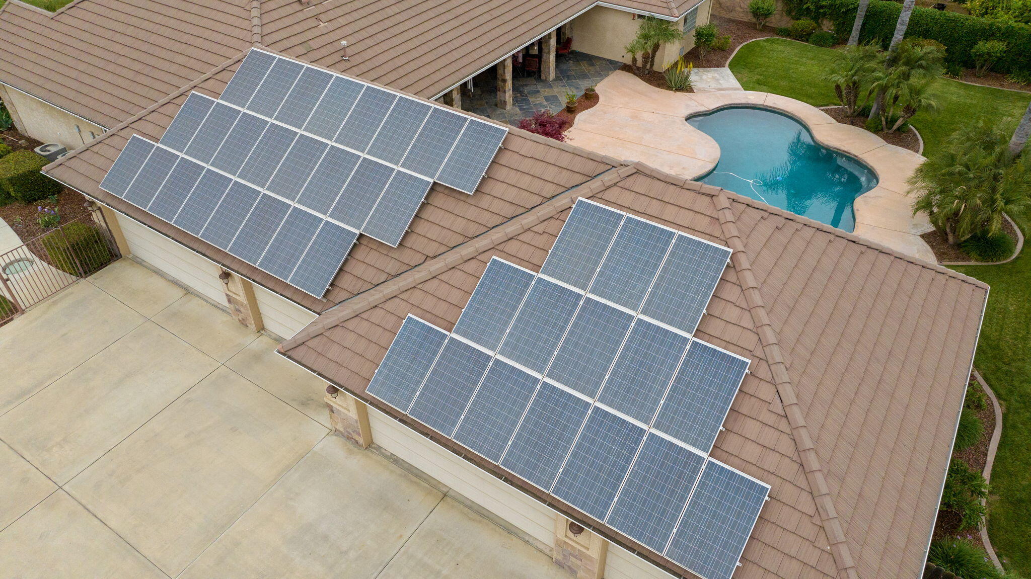 1928 S Shirk Rd, Visalia, CA 93277