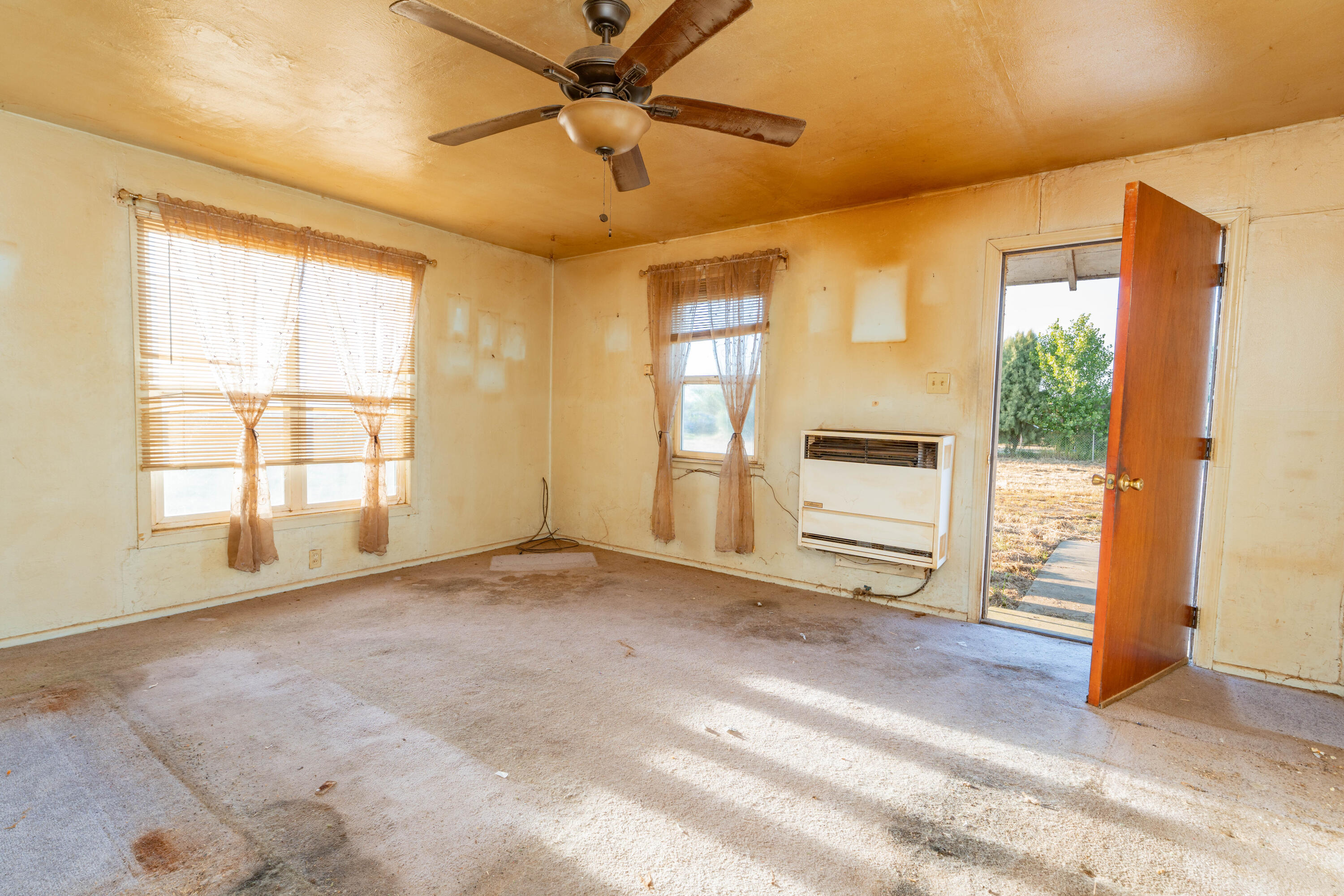 22756 Road 180, Lindsay, CA 93247