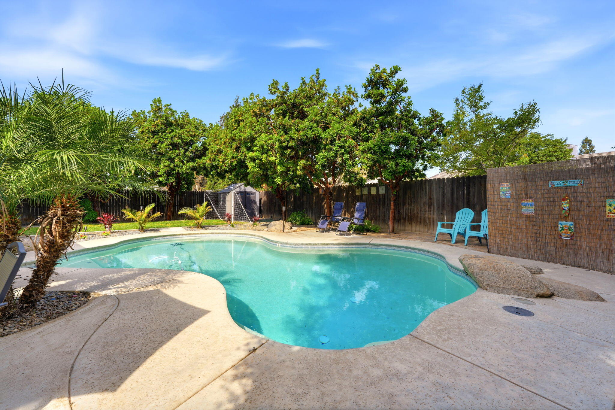 1240 Hillcrest Ave, Tulare, CA 93274